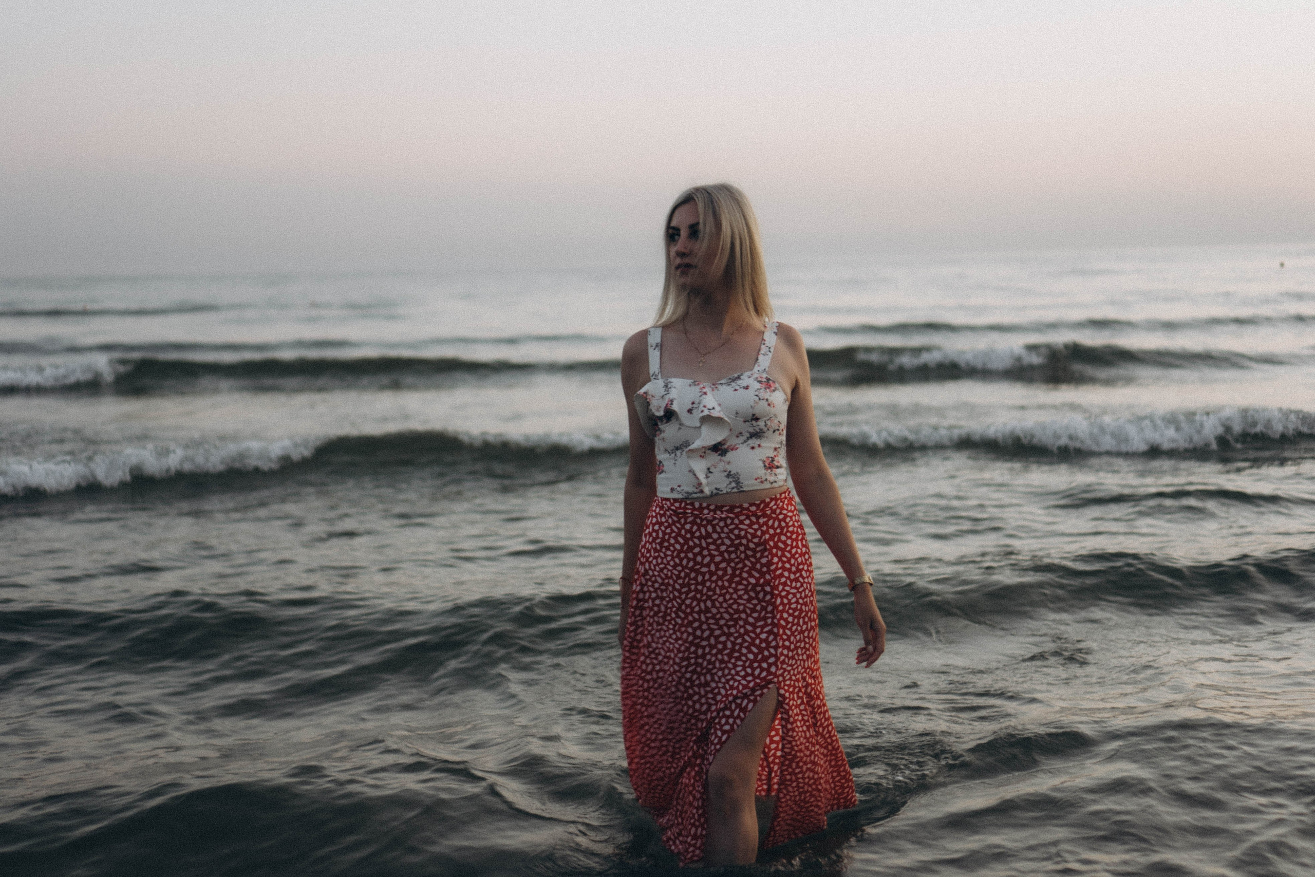 Июльский вечер на берегу черного моря. Профессиональный фотограф, Санкт-Петербург — Виктория Богомолова