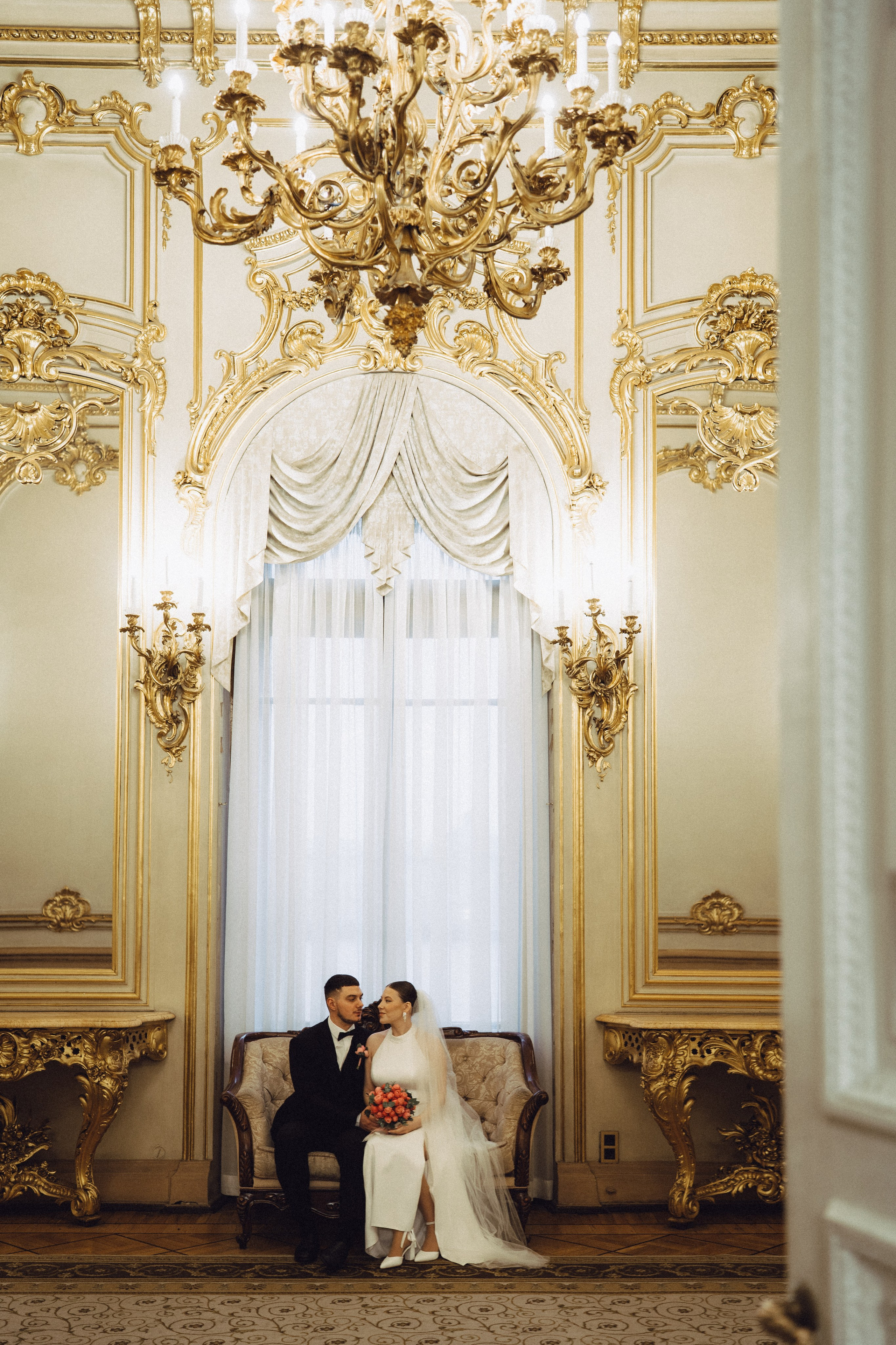 СВАДЕБНАЯ СЬЕМКА В ПЕВОМ ДВОРЦЕ БРАКОСОЧЕТАНИЯ. Профессиональный фотограф, Санкт-Петербург — Виктория Богомолова