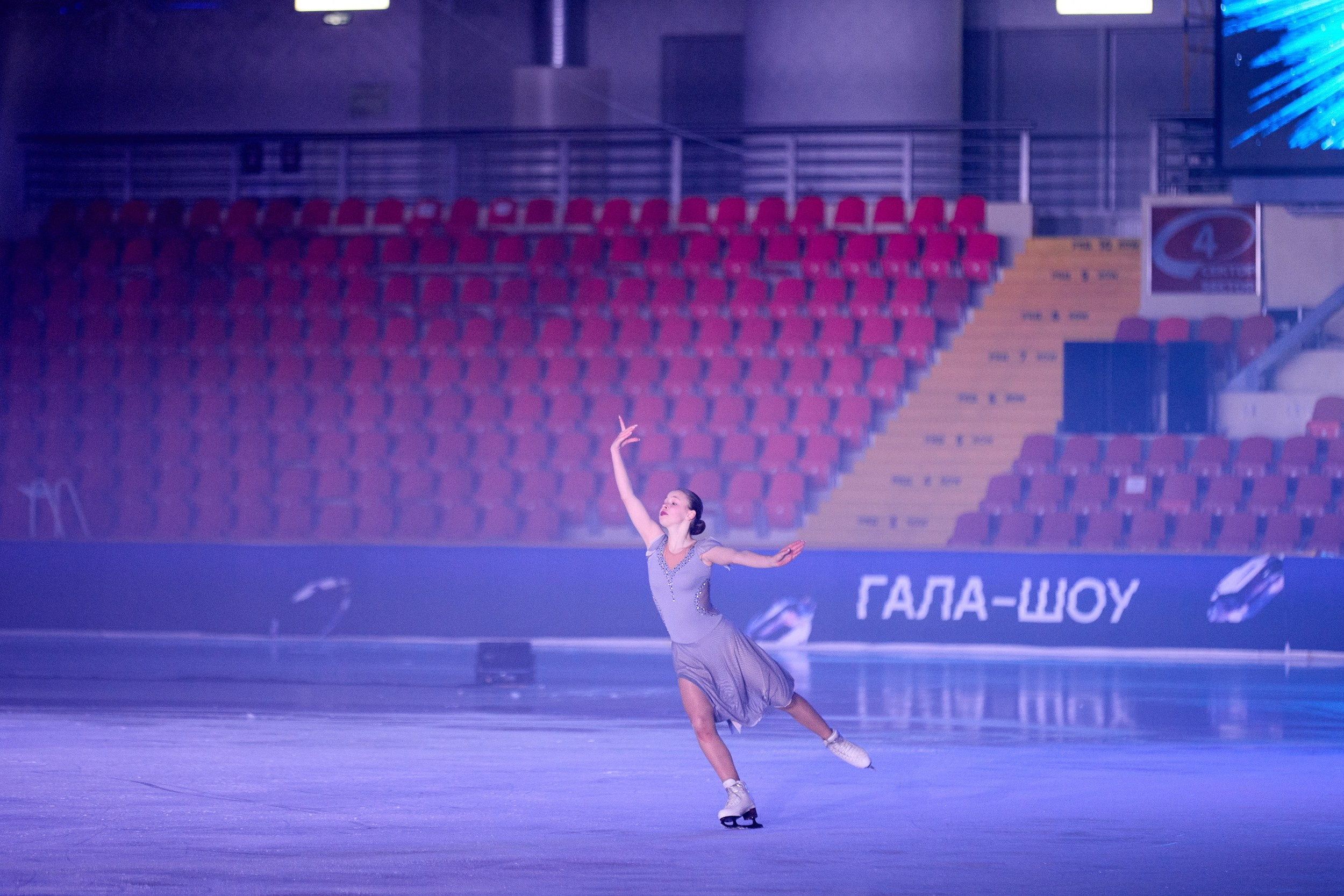 Фотосъемка Гала-шоу «Кристалл» 4.04.2026. Режиссёр, клипмейкер, фотограф — Андрей Охота