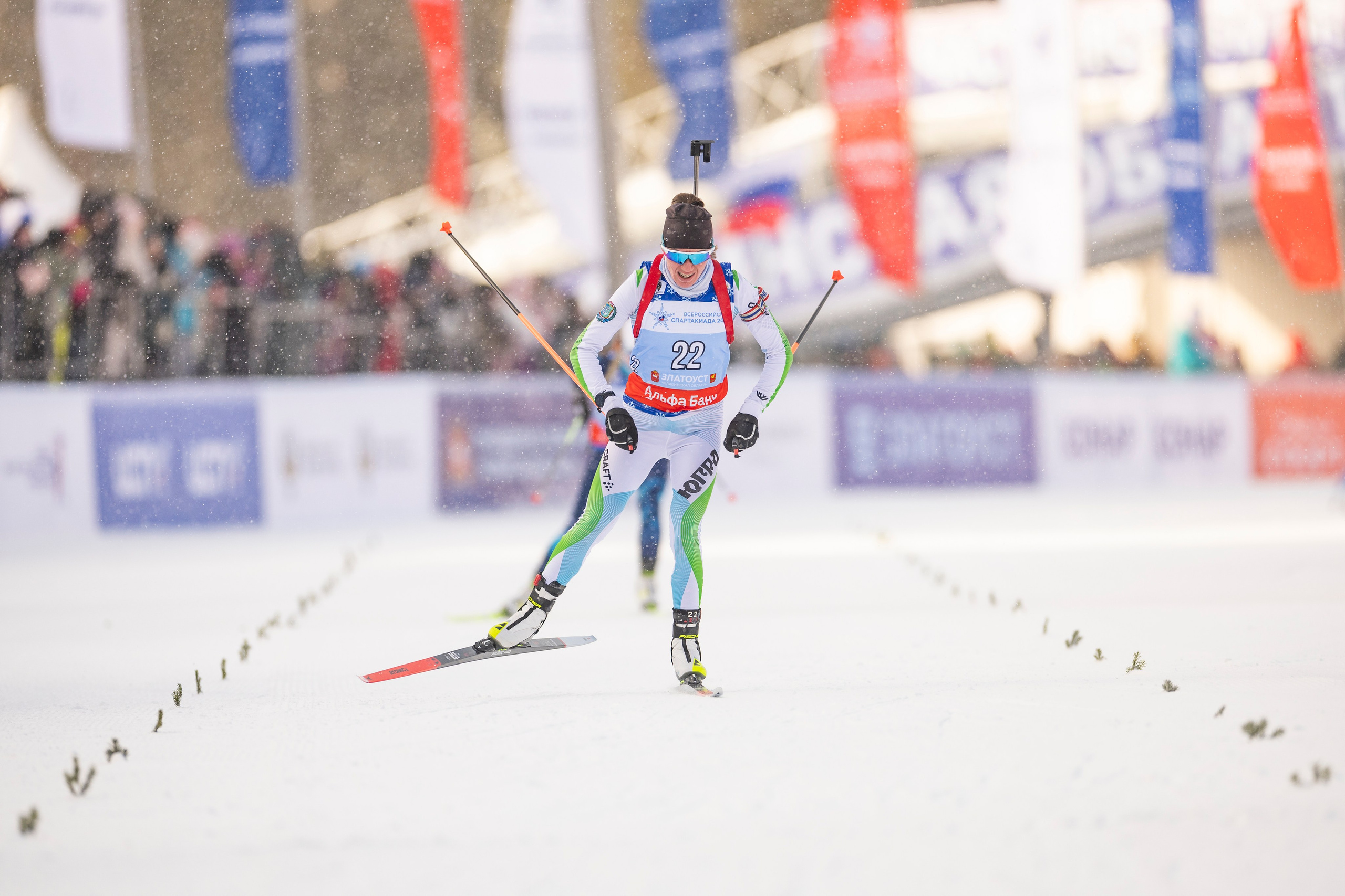 Всероссийская спартакиада. Гонка преследования женщины. Спортивный репортажный фотограф Казань Нафис Сиразетдинов