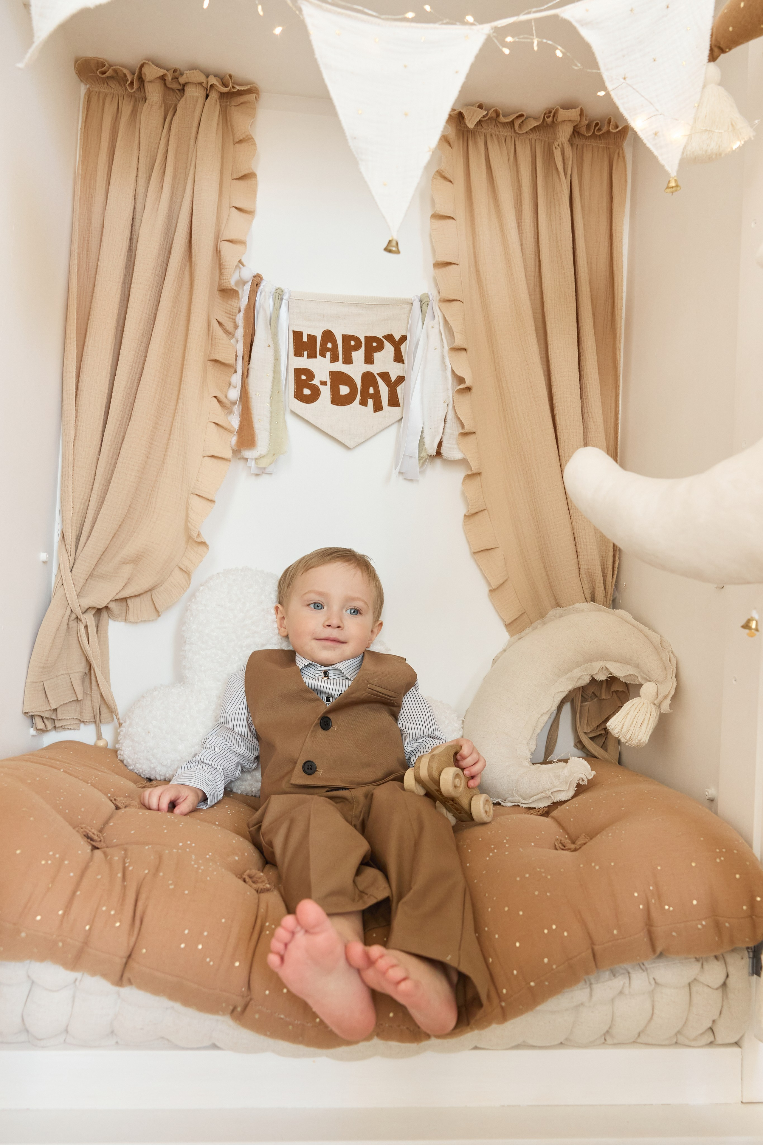 Руслан 2 годика. Kharchenkotatianaweddingphoto