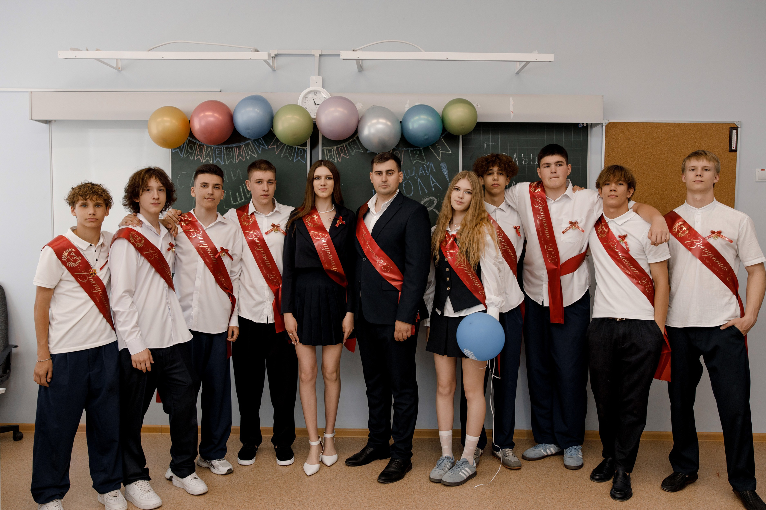 Школа 107 г. Краснодар. Выпускные альбомы в Краснодарском крае