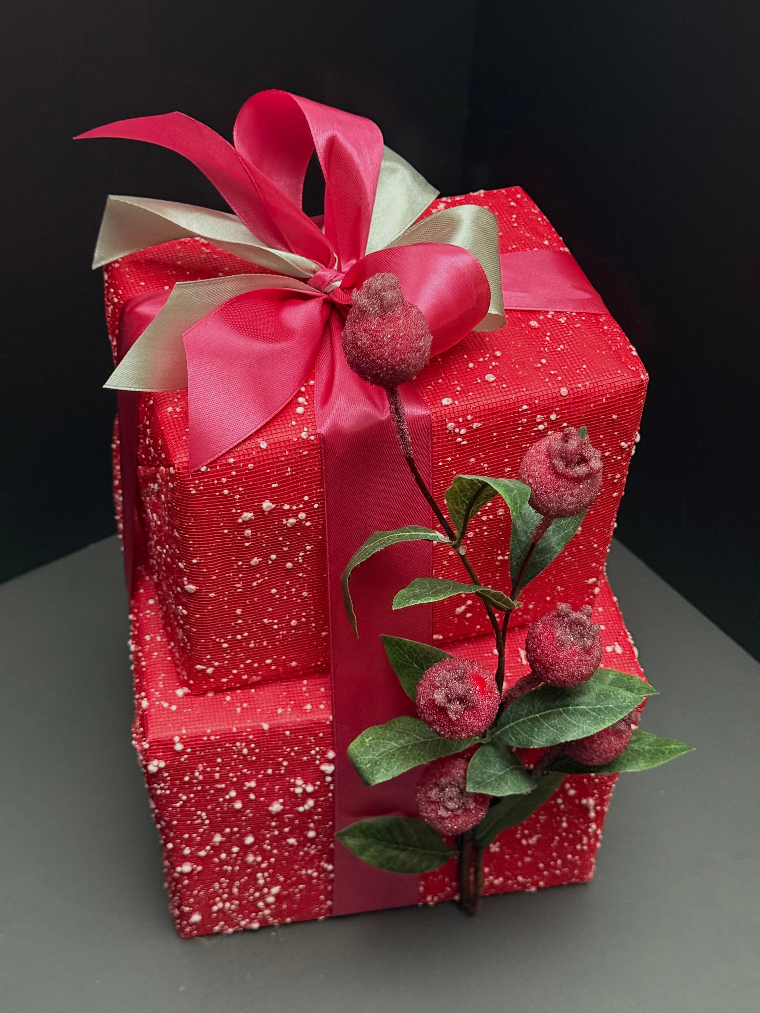 «Зимний гранат (2)». Студия подарочных наборов «Владия»