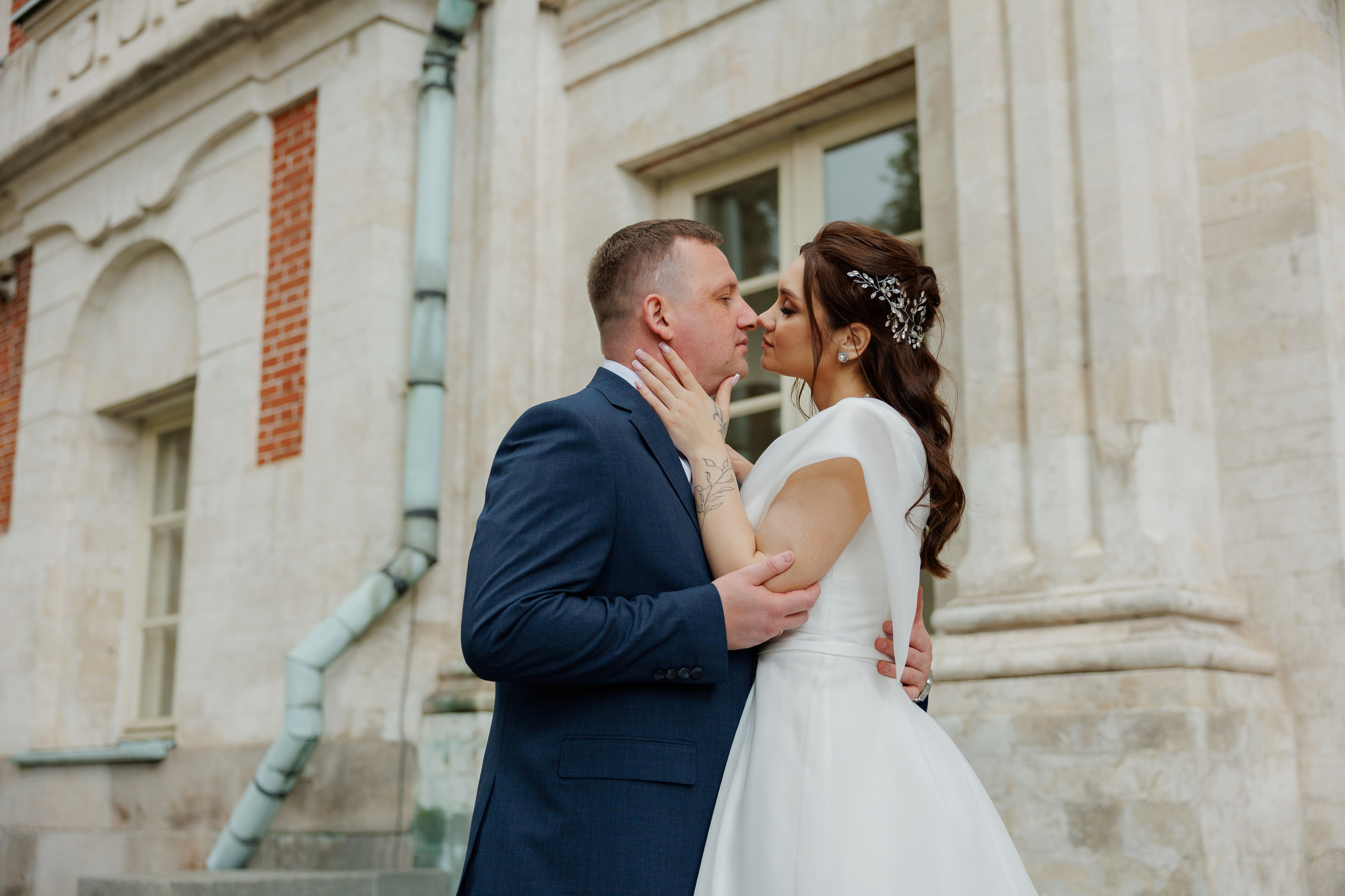 Свадебная фотосессия в Царицыно. Свадебная съёмка в Москве