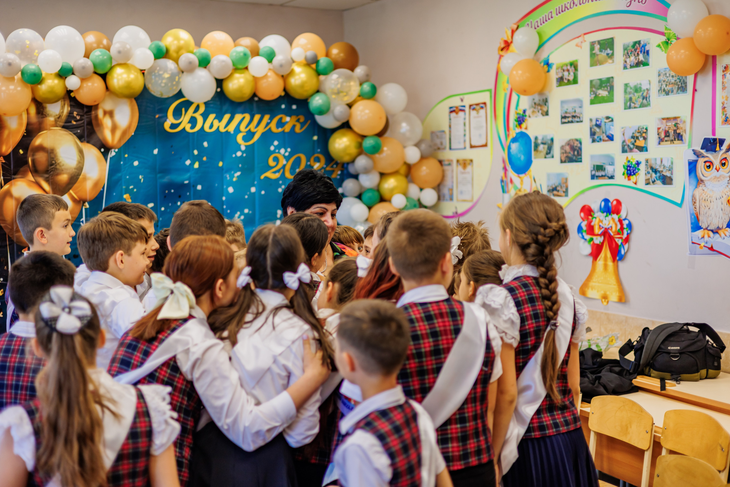 Выпуск 4а 25школа'24 год. Свадебный и семейный фотограф в Армавире