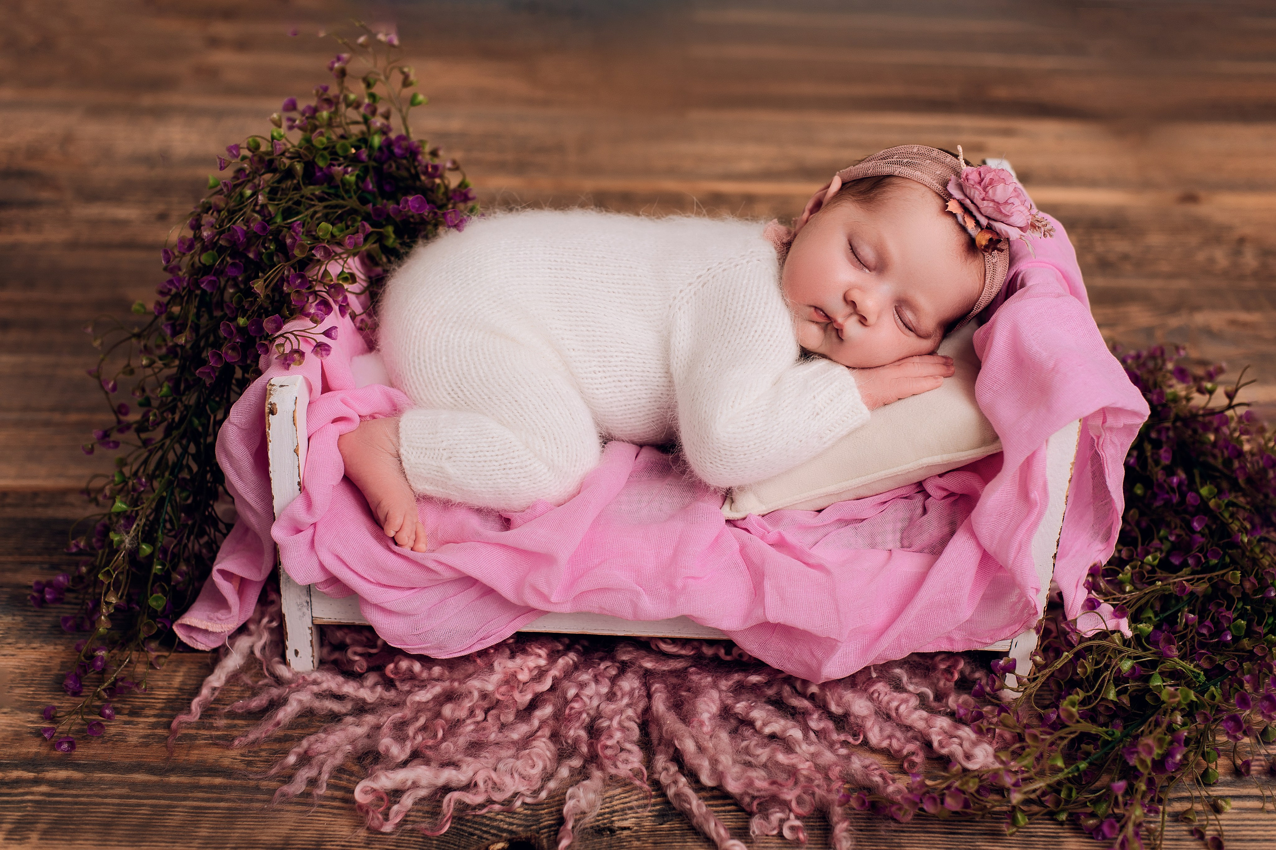 Новорожденные малыши. Фотограф беременных и новорожденных Егармина Валентина