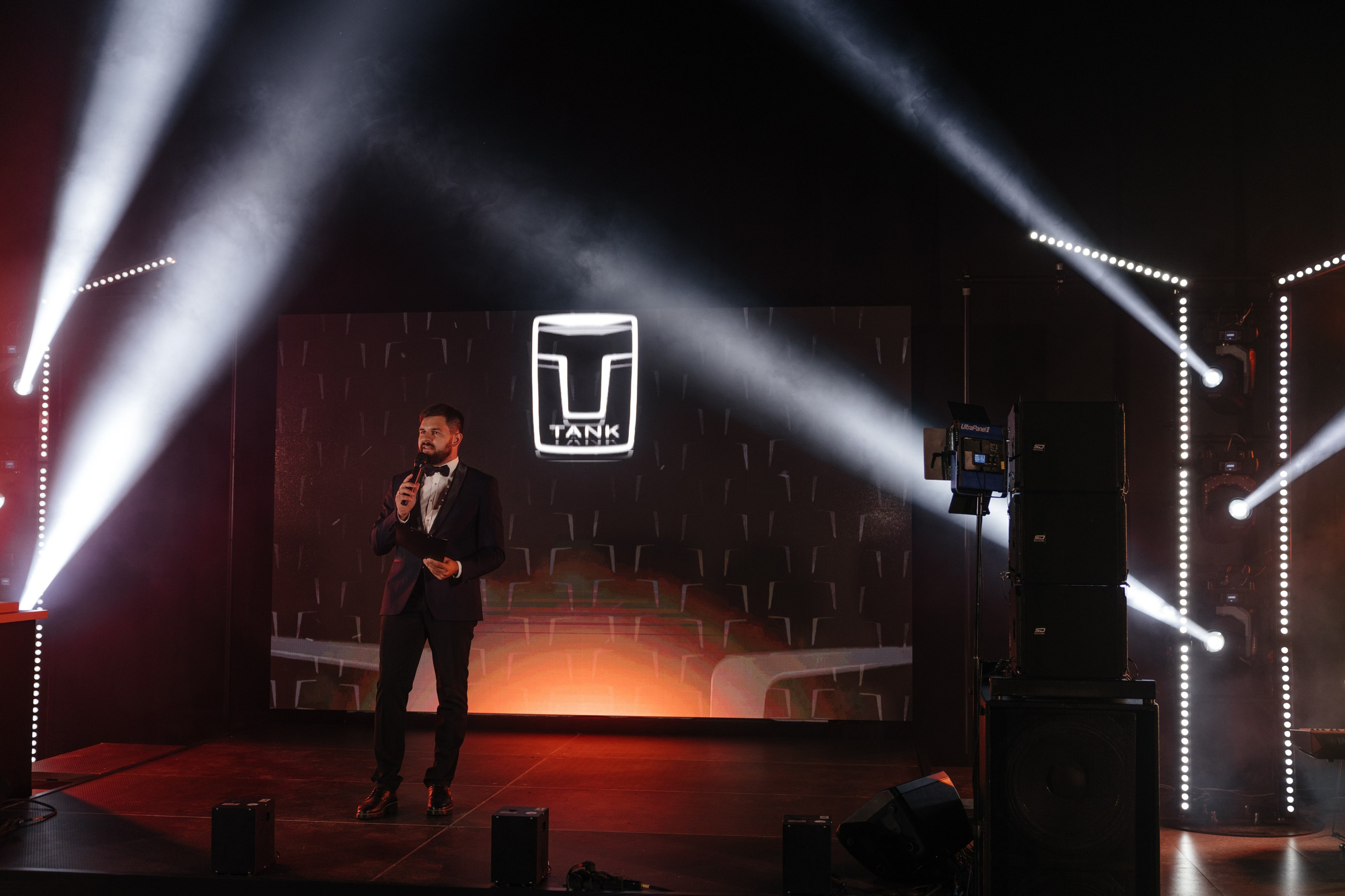 Открытие авто салона Tank Авторай. Свадебный фотограф в Ульяновске Алексей Китов