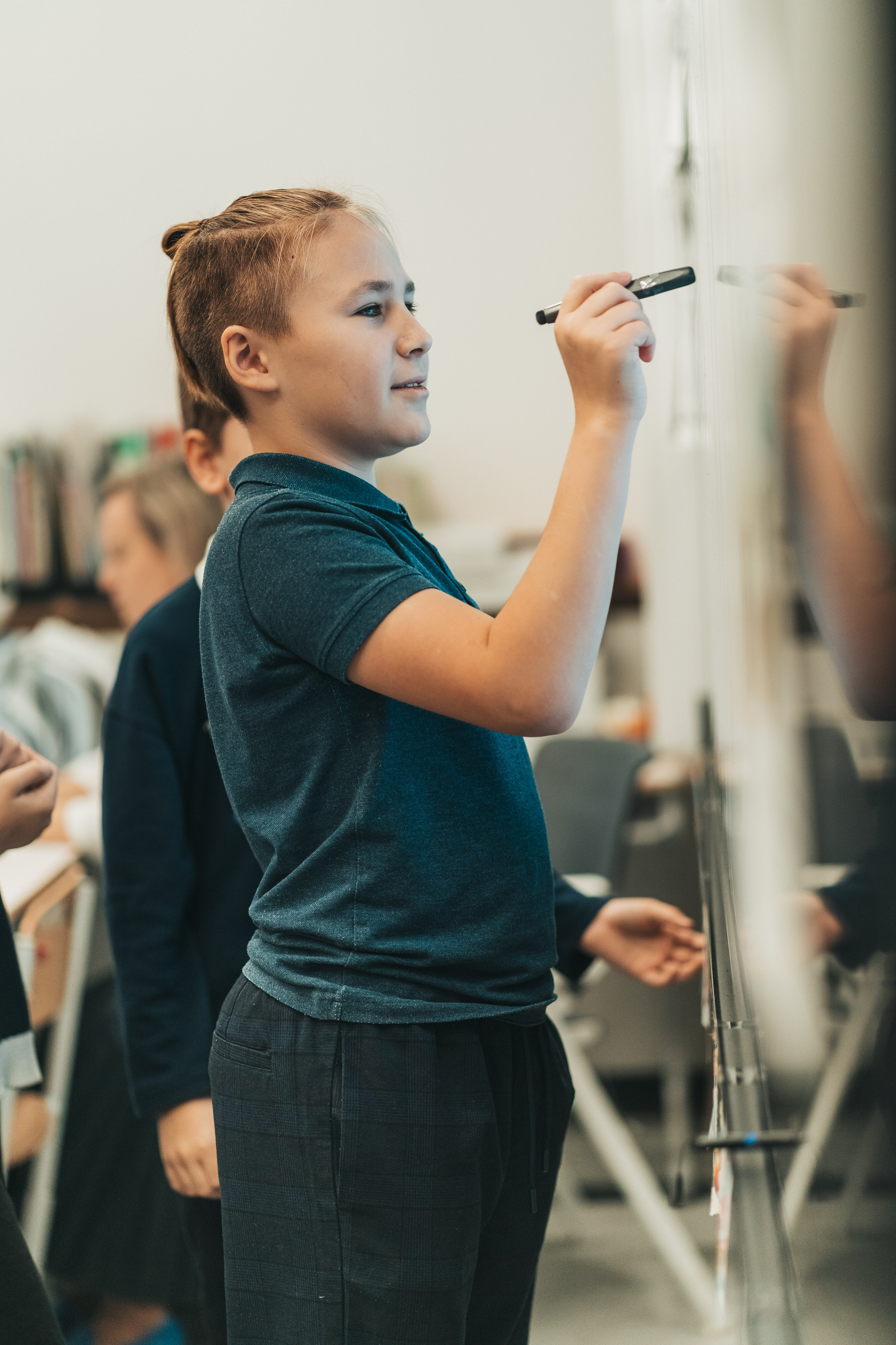 4 класс. Школьные альбомы и альбомы для детского сада. Юлия Осипова. Москва