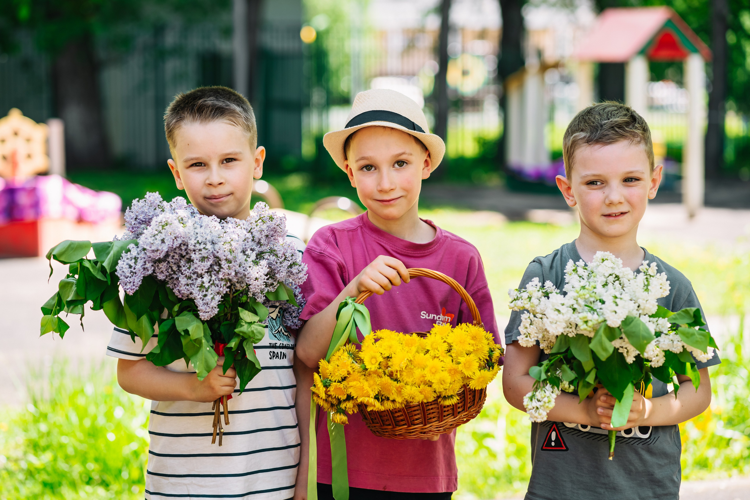 Сад5. Школьные альбомы и альбомы для детского сада. Юлия Осипова. Москва