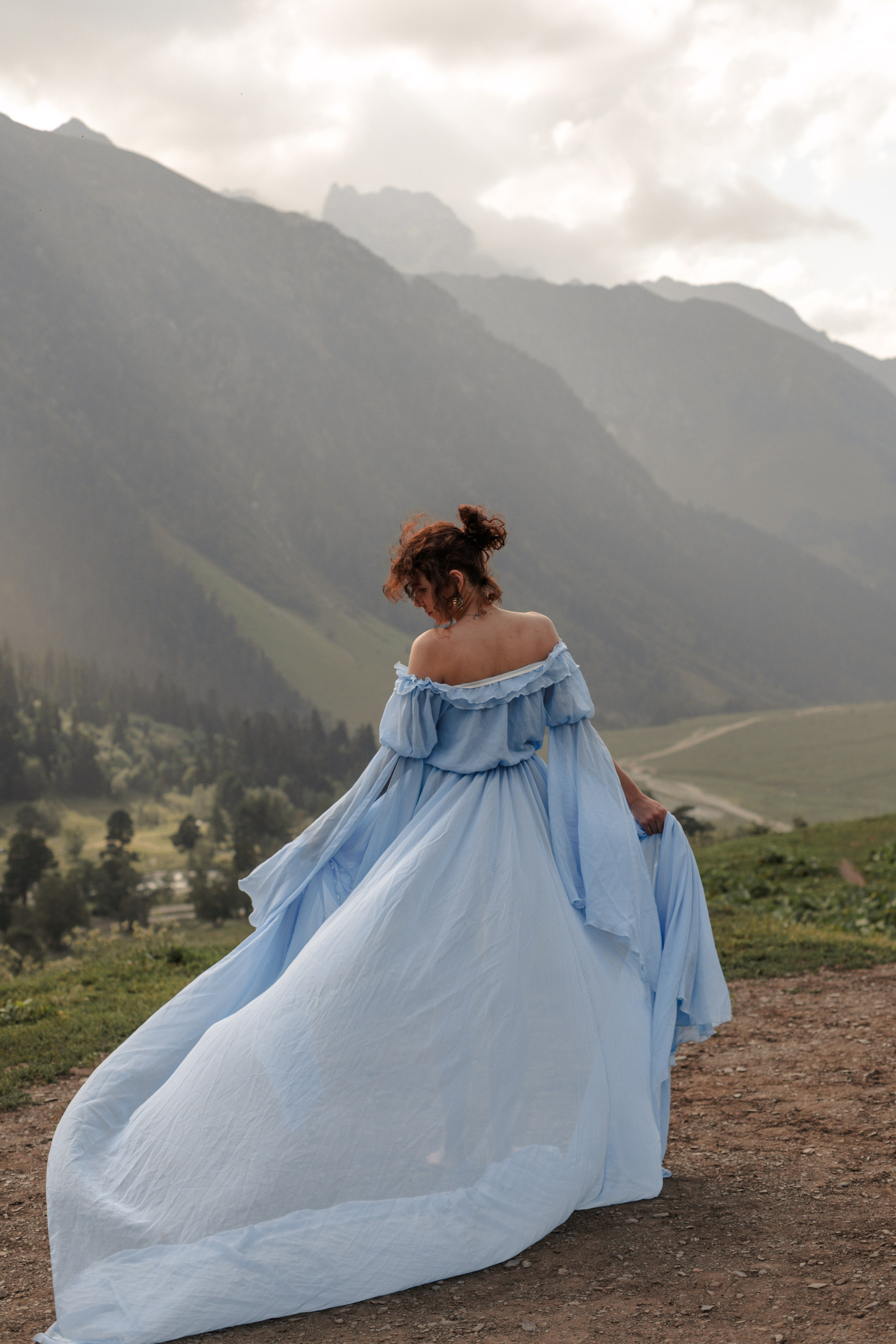 фотосессия в горах· фотограф в горах кавказа· семейная фотосессия в горах· свадебная фотосессия в горах· фотосессия на эльбрусе· фототур в горы· фотограф на природе· фотосъемка в стиле натура· портрет на природе· выездная фотосессия,свадьба в горах,свадебный фотограф в горах,фотограф Домбай,фотограф Архыз,фотограф Эльбрус,фототур в горы,фототур Кавказ
