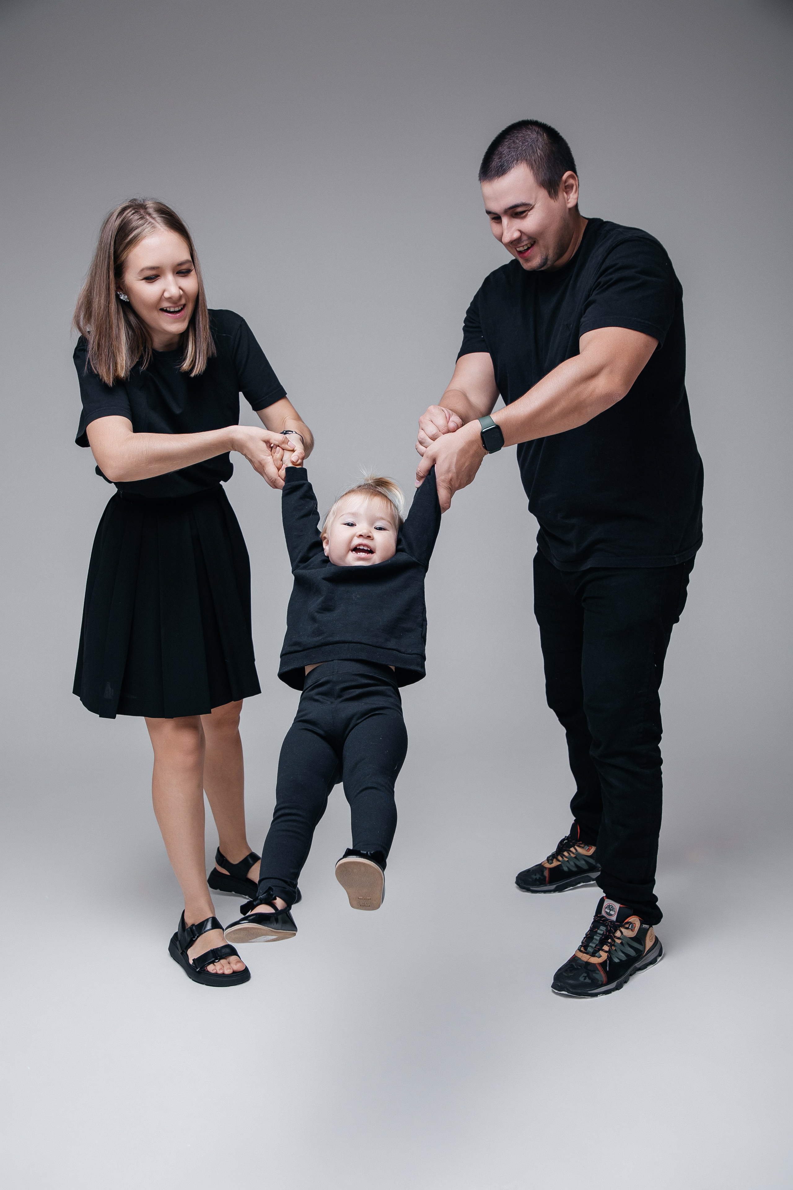 Настя и семья. Фотограф Денис Лесковский (Тюмень)