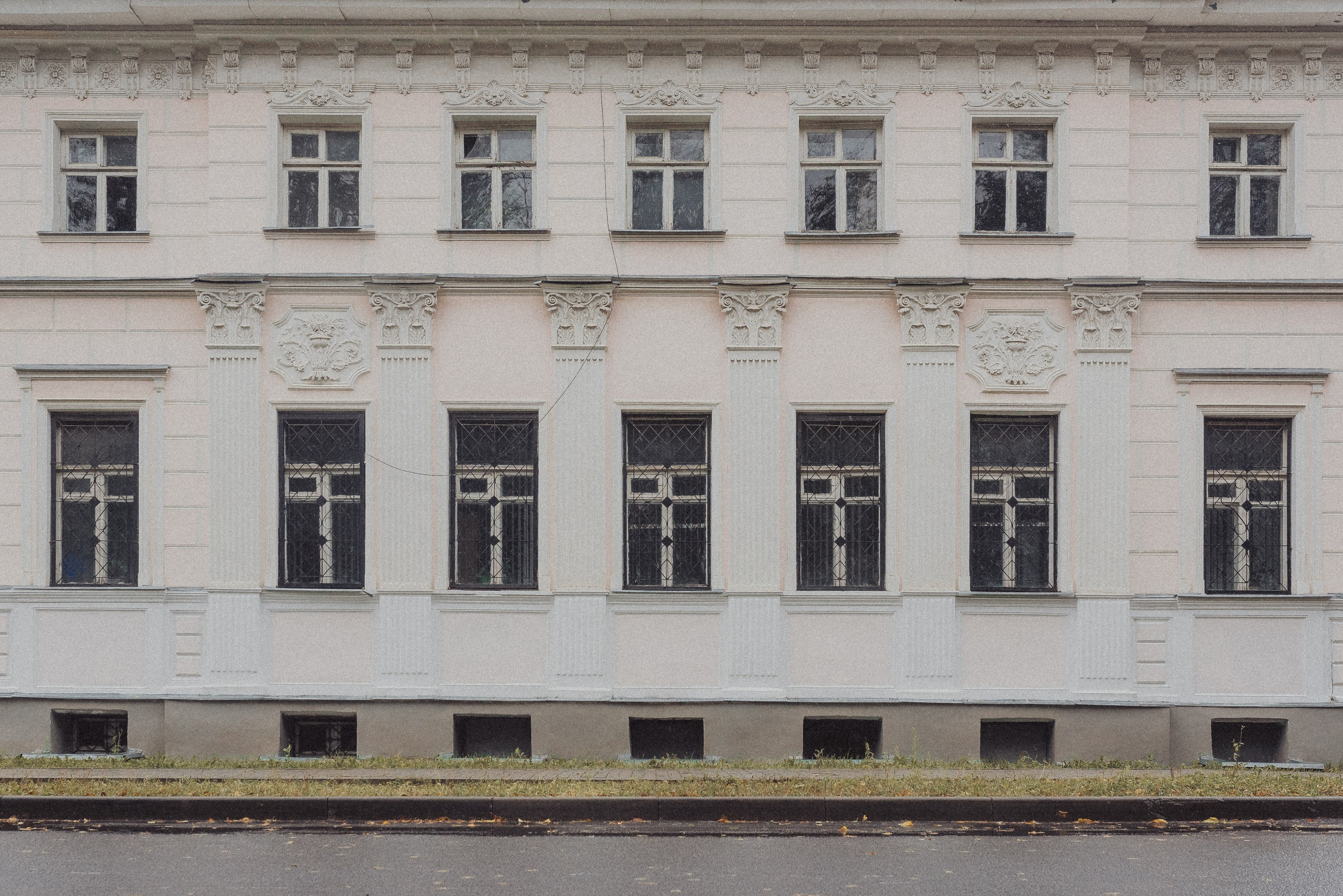 Проект #улицыгорода. Ярославль, ул. Республиканская. Документальный фотограф Илья Тихановский