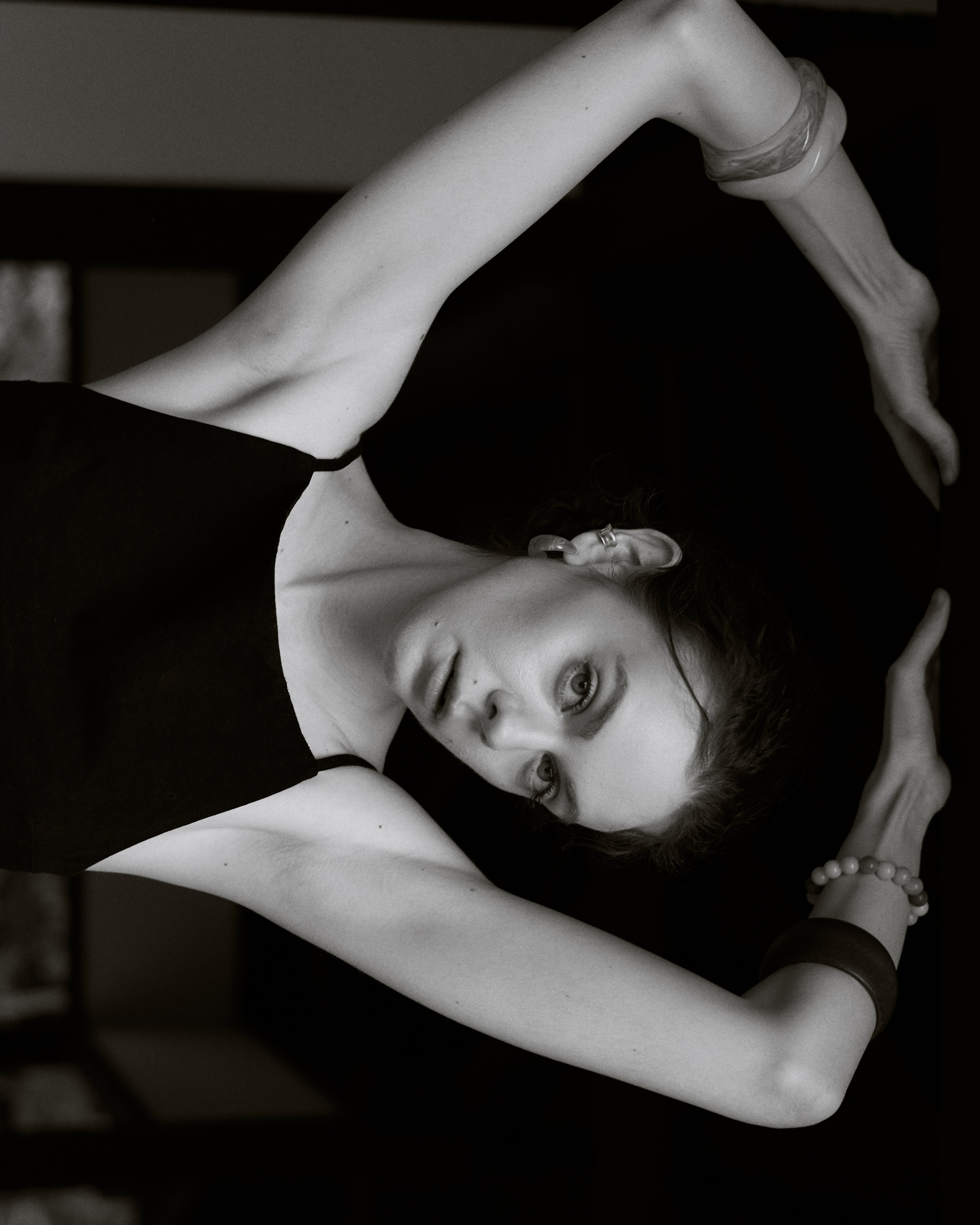 Veronika. Фотограф для брендов и индивидуальных фотосессий в Москве