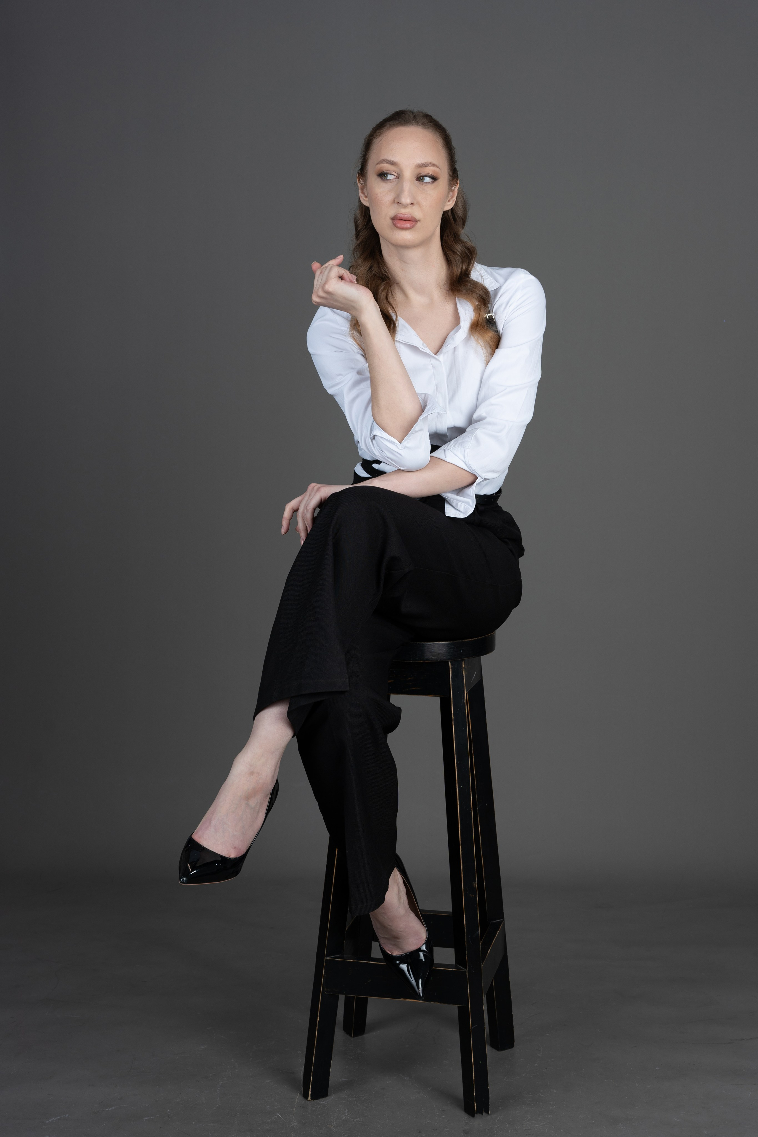 Студийный женский портрет. Тонкая грань между классикой и современностью. Фотограф |Ленинск, Волжский, Волгоград| Наталья Савилова