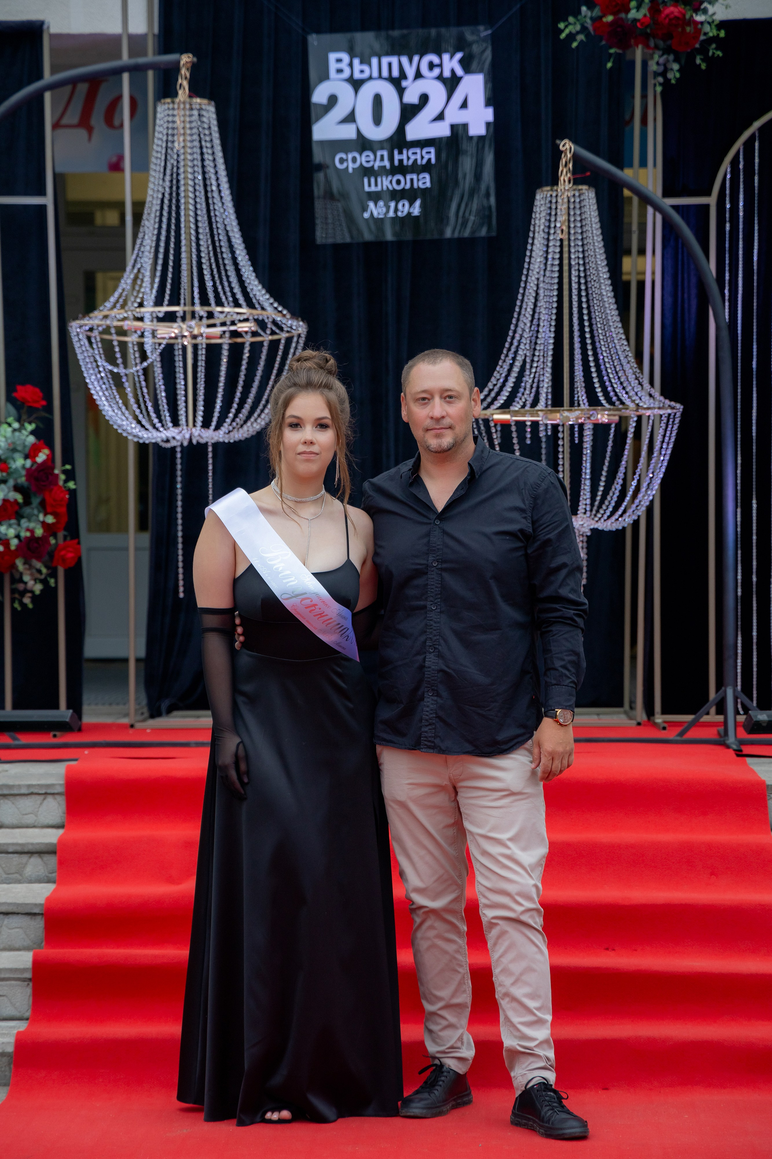 Школьный выпускной 2024 год в Соколе (Минск). Свадебный фотограф в Минске/Беларуси Сергей Спиридонов