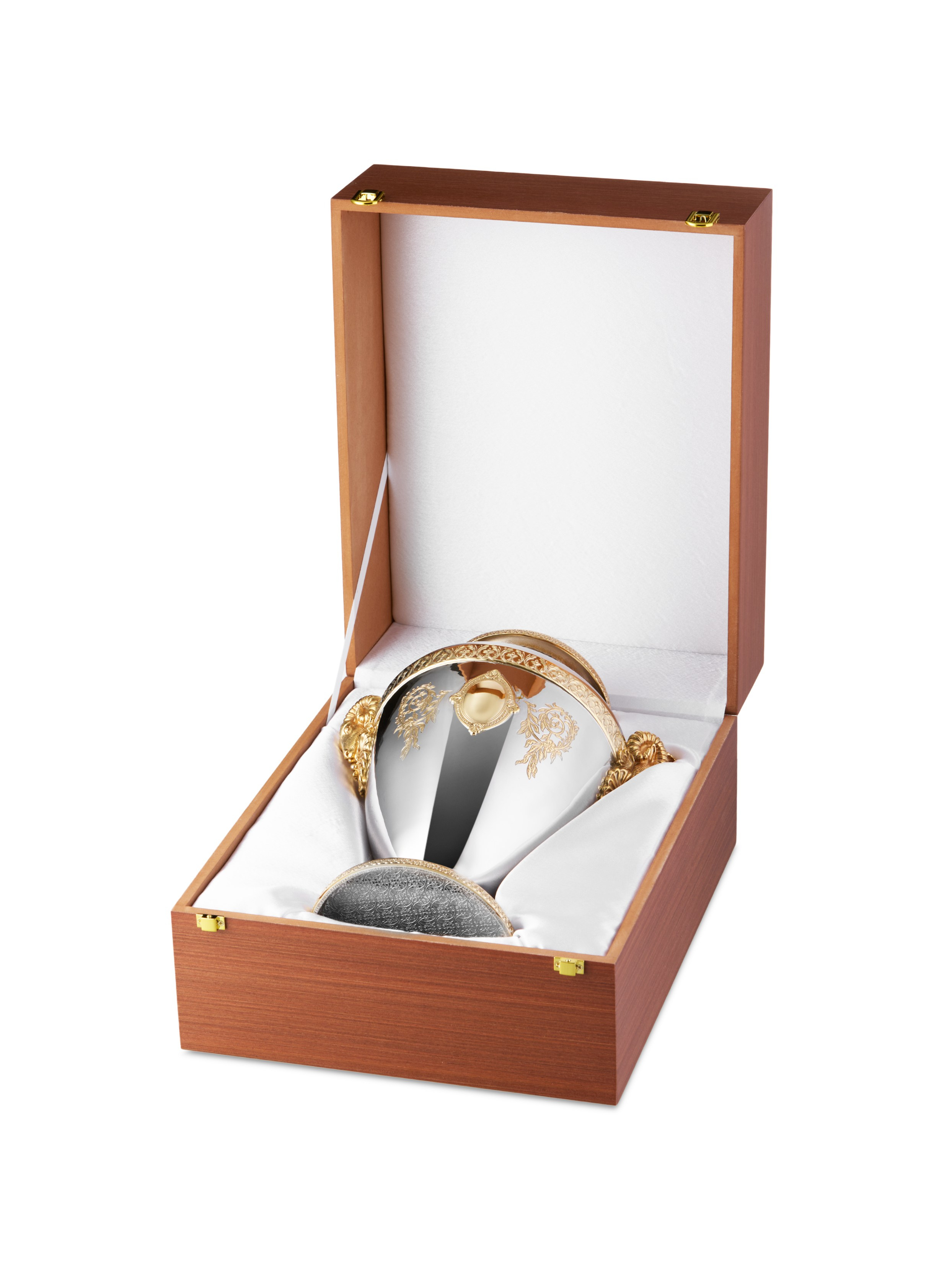 Вазы и конфетницы. Сайт о предметной, имиджевой и портретной фотографии, фотограф Фил Киреев