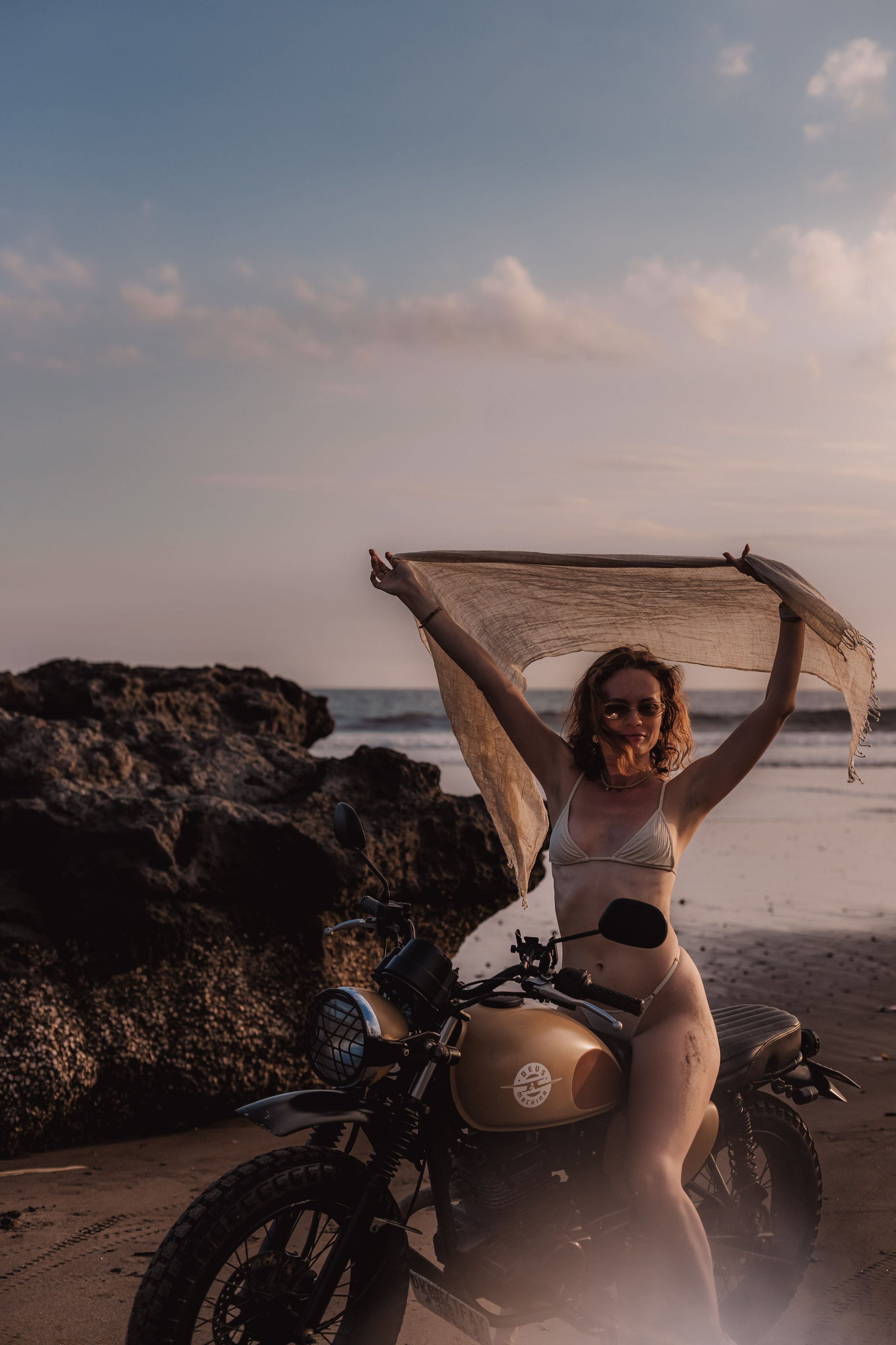 Moto babe. Mariam Bagdasaryan