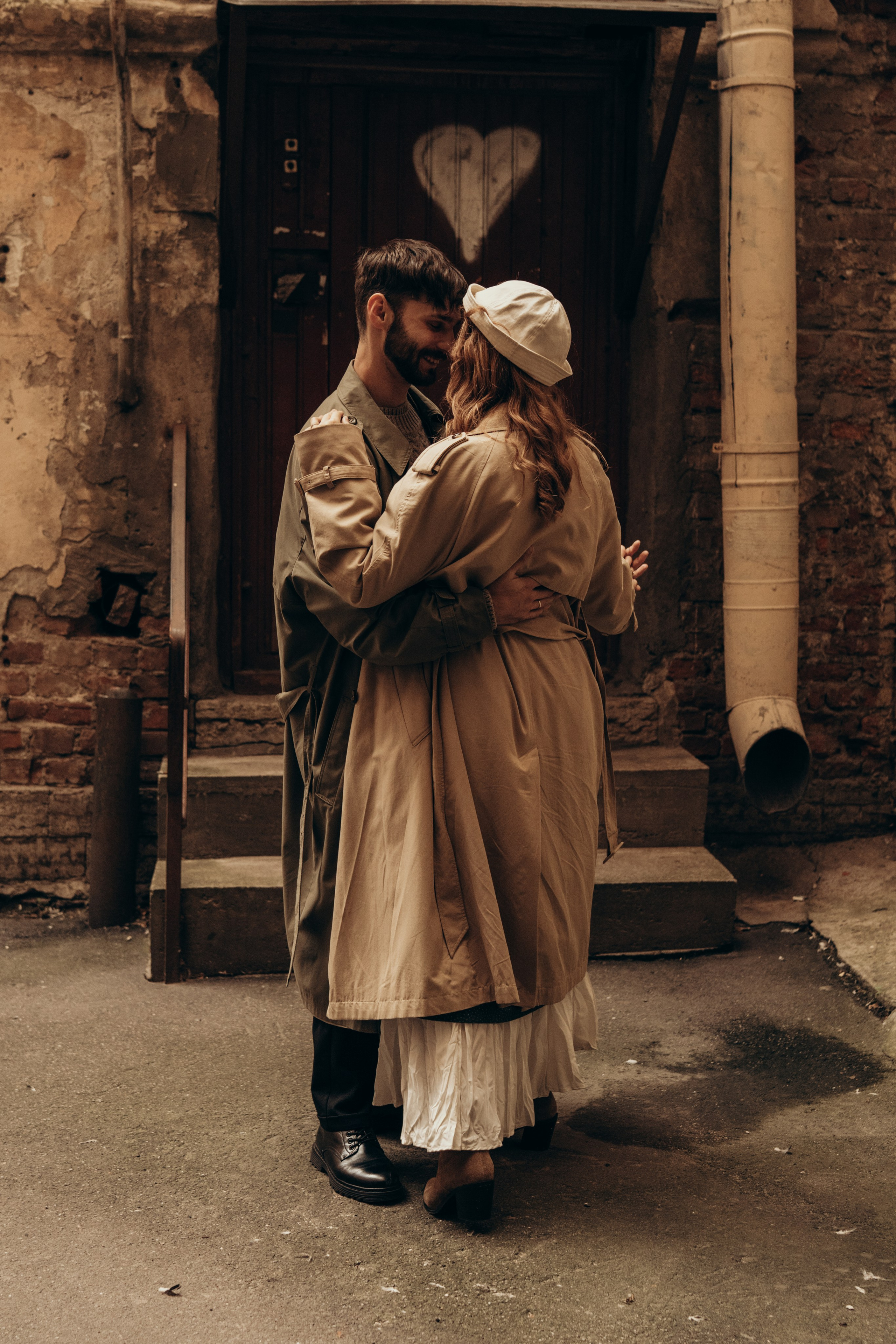 Евгений и Марина. Hmliber — фотограф и контент-креатор из Петербурга