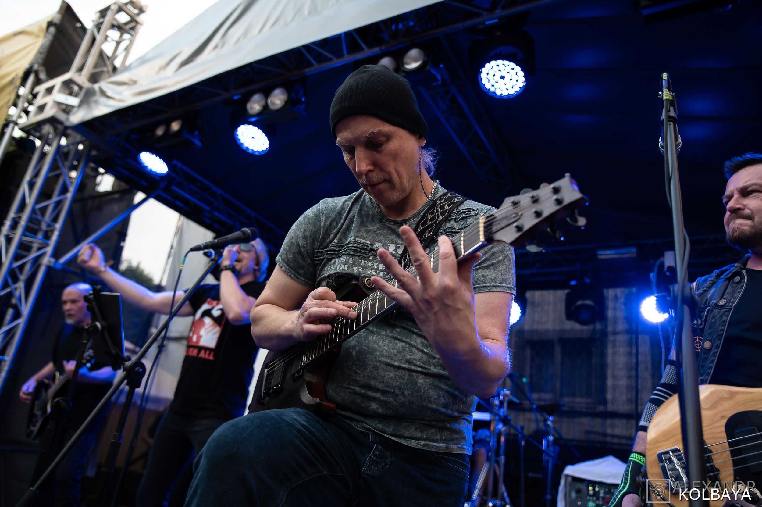 Фоторепортаж с мэшап концерта группы Черный Обелиск 4 июля 2024 года. Концертный и театральный репортажный фотограф в Москве Александр Колбая