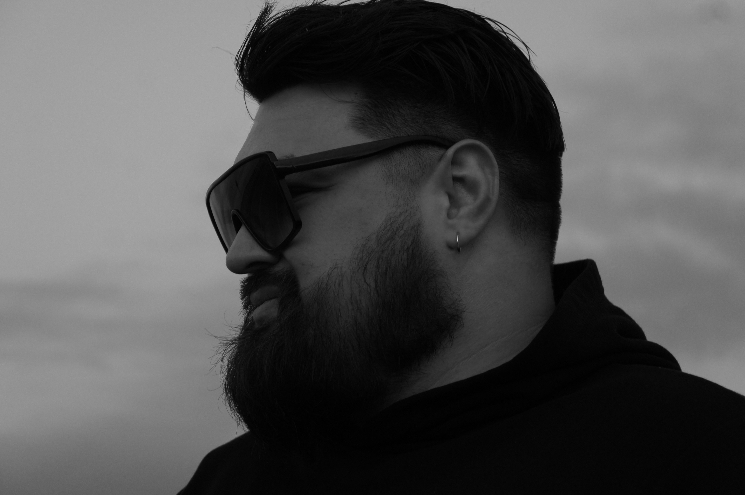 Мужская. Фотограф \ видеограф