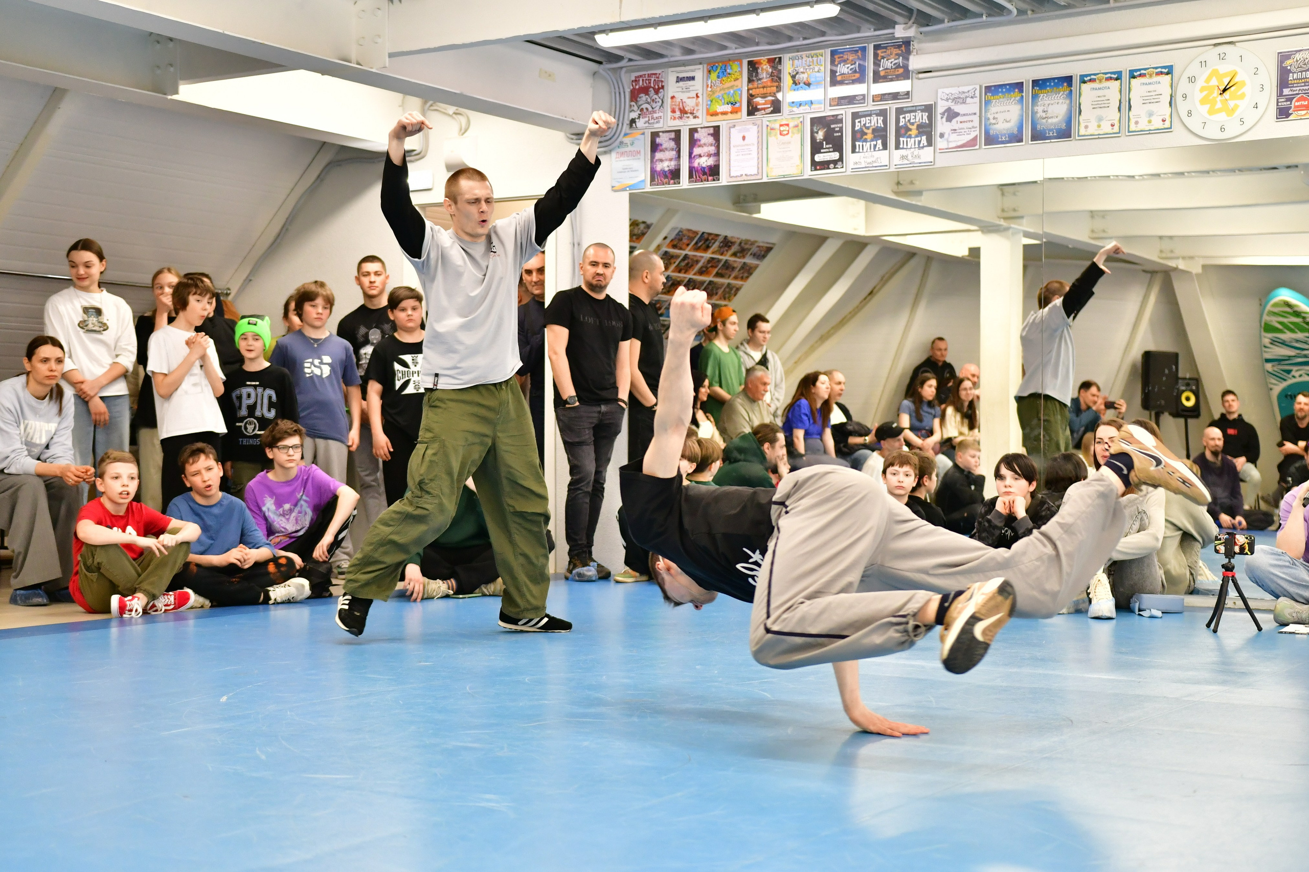 Брейк. Дворцовые перевороты. Фото детских спортивных мероприятий и всякое интересное через объектив