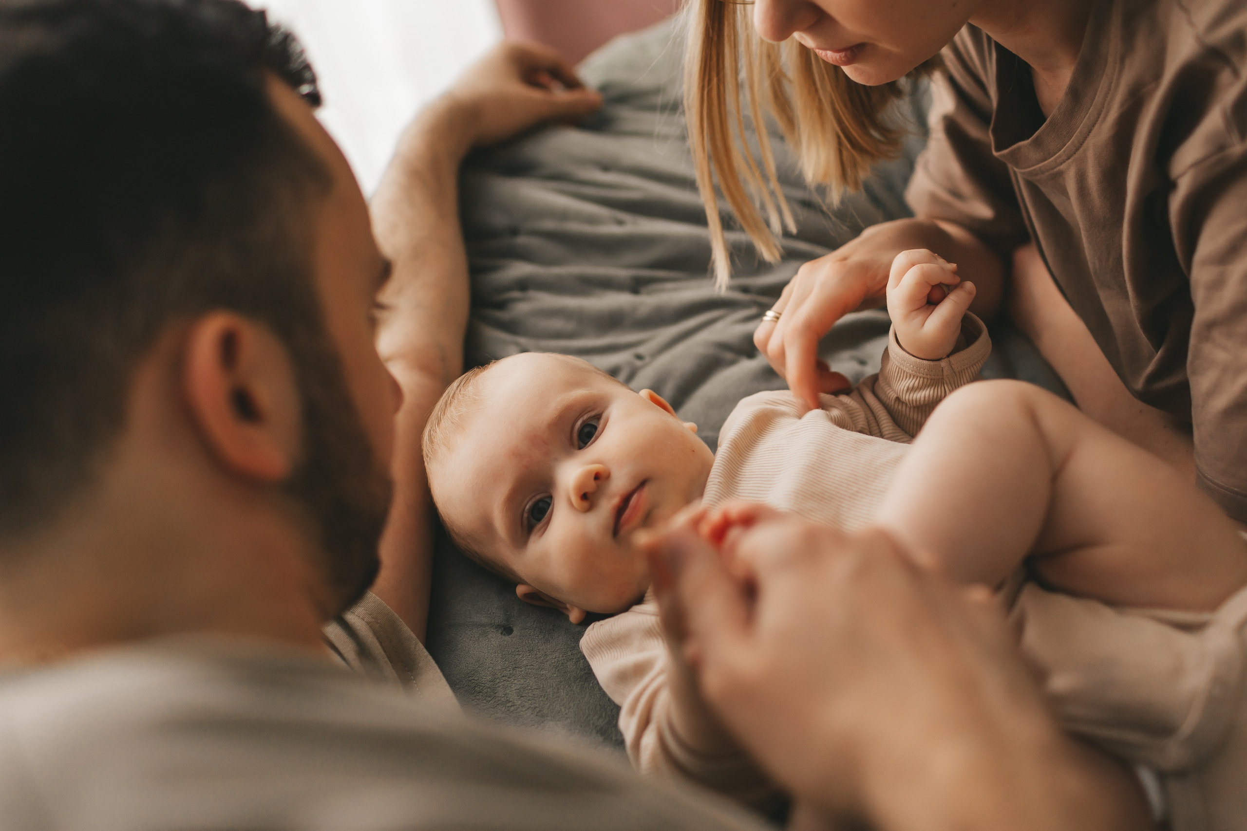Женя, Юля и Вероника (домашняя фотосессия). Семейный и детский фотограф и видеограф в Москве, Дрокина Наталья