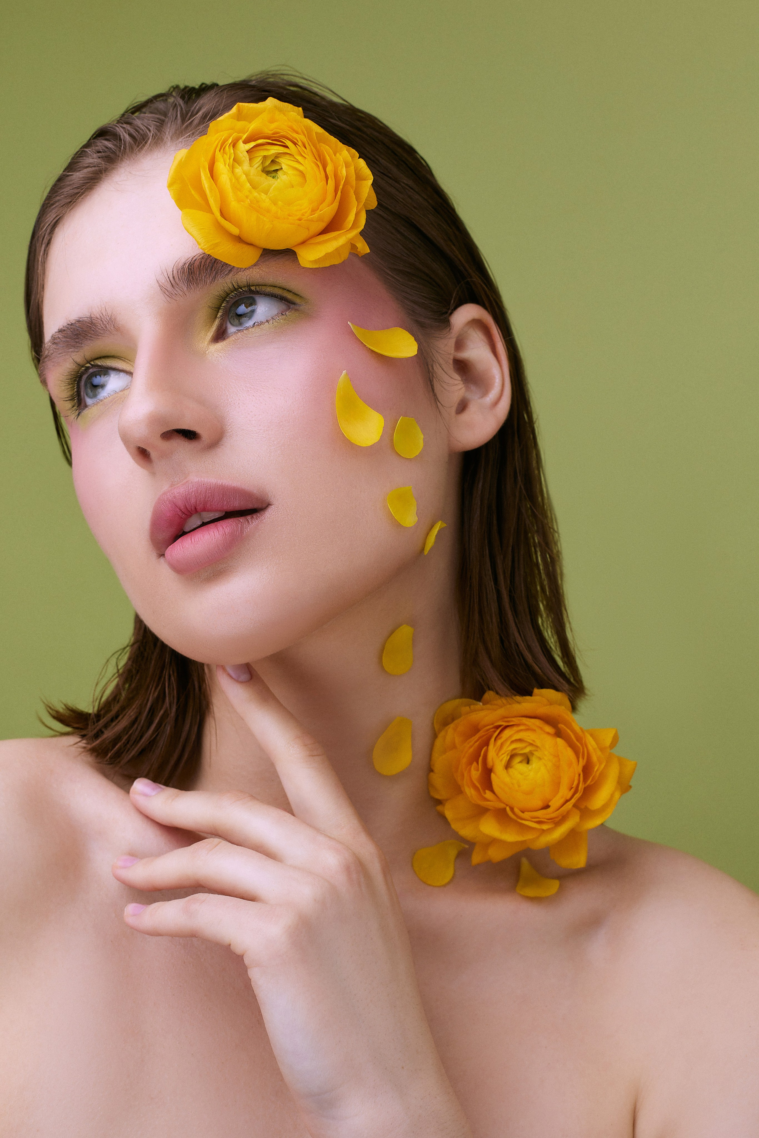 Косметика и парфюм. Фотограф брендов в Санкт-Петербурге Полина Суворова