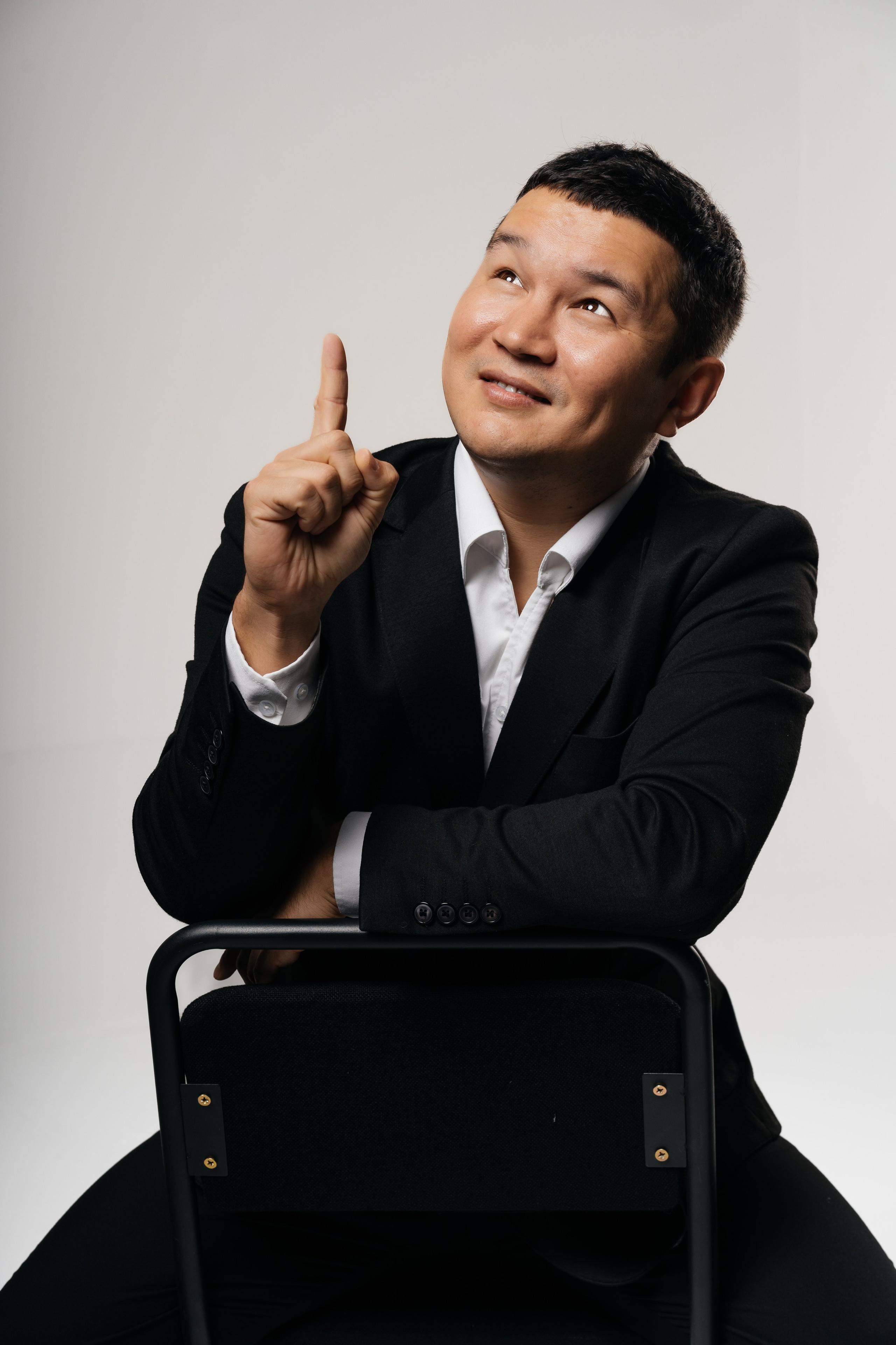 Бизнес портреты. Свадебный фотограф алматы Шожебаев Кайрат