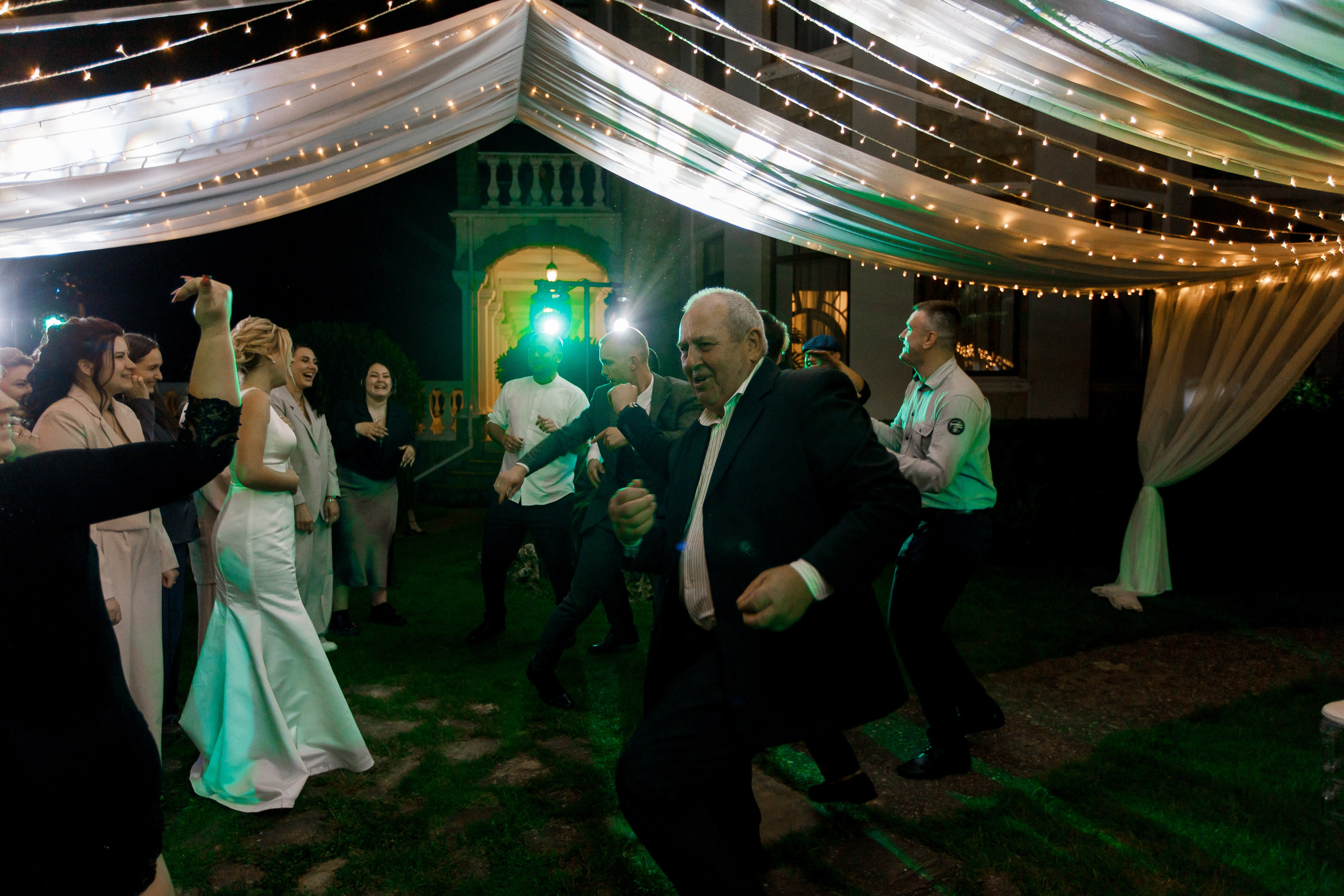 Денис и Алина. Белый замок. Фотограф Анна Лейман. Севастополь