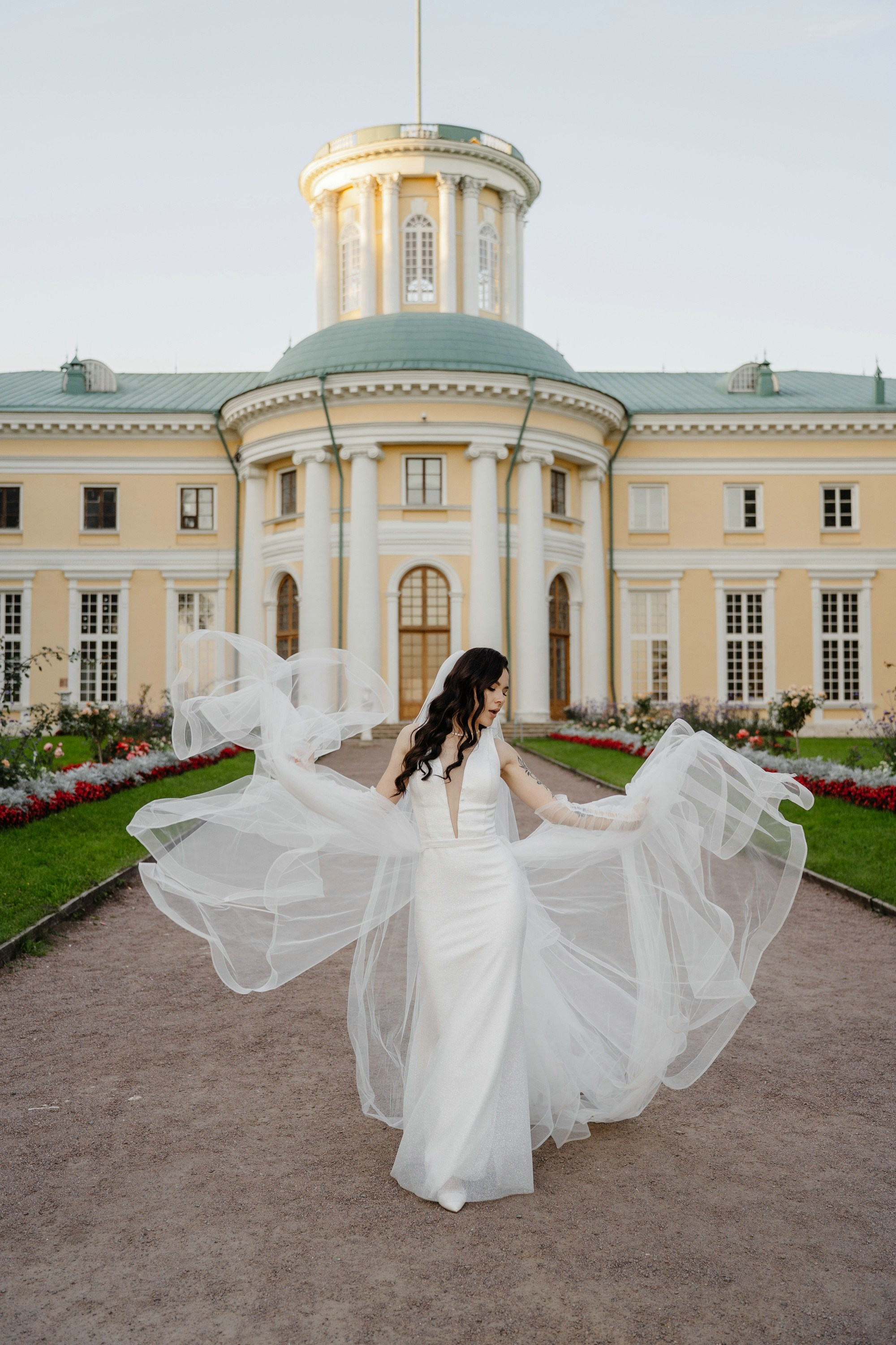 Свадьба в усадьбе Архангельское. Свадебный и семейный фотограф в Москве Светлана Зоткина