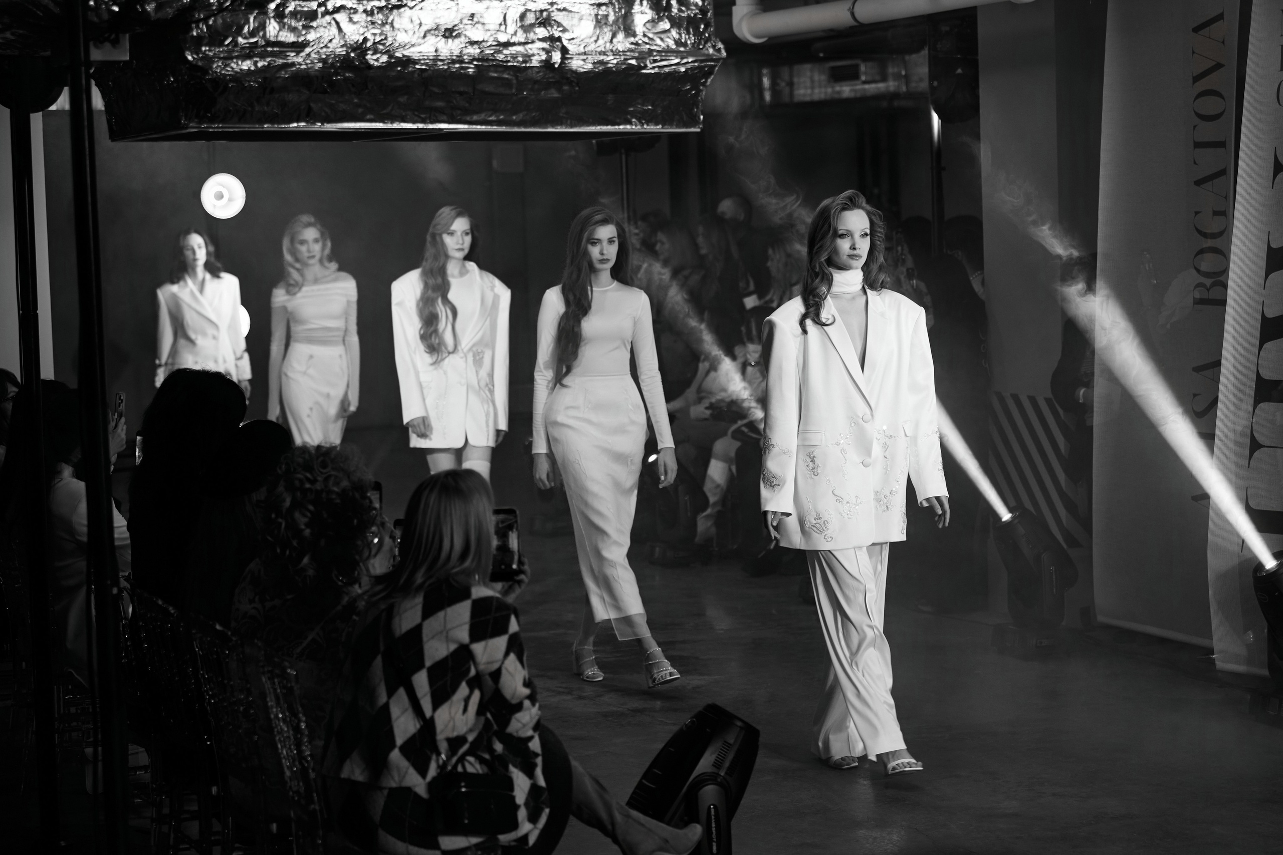 Фоторепортаж: Второй день Ulyanovsk Fashion Week от Алисы Богатовой | Фотограф Елена Орешина. Свадебный и семейный фотограф в Ульяновске Орешина Елена