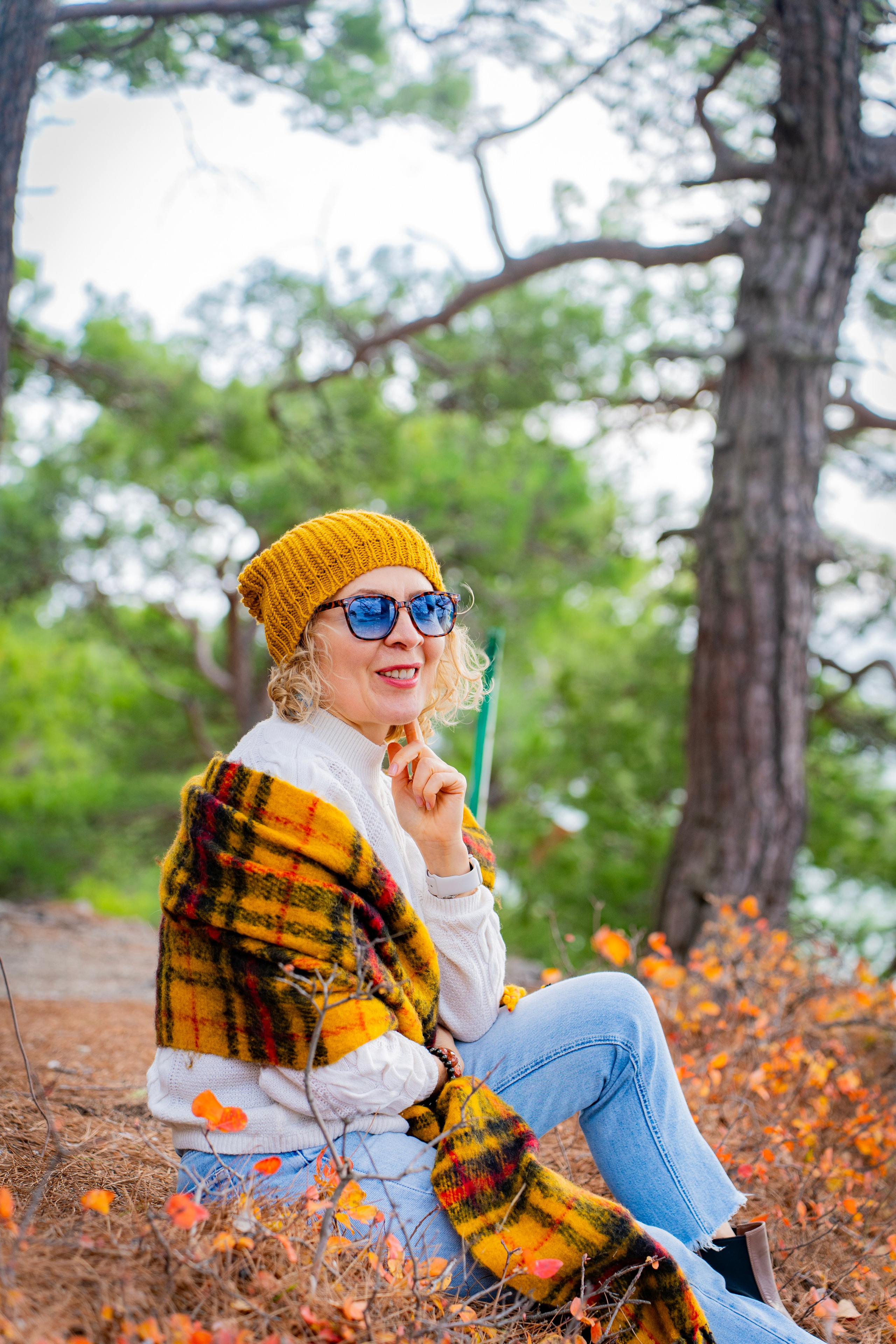 Фотопрогулка в Голубой бездне — золотая осень. Семейный и детский фотограф Екатерина Черняева. Снимаю портреты, love story, фотопрогулки, работаю на улице, в кафе, студии, дома у клиента