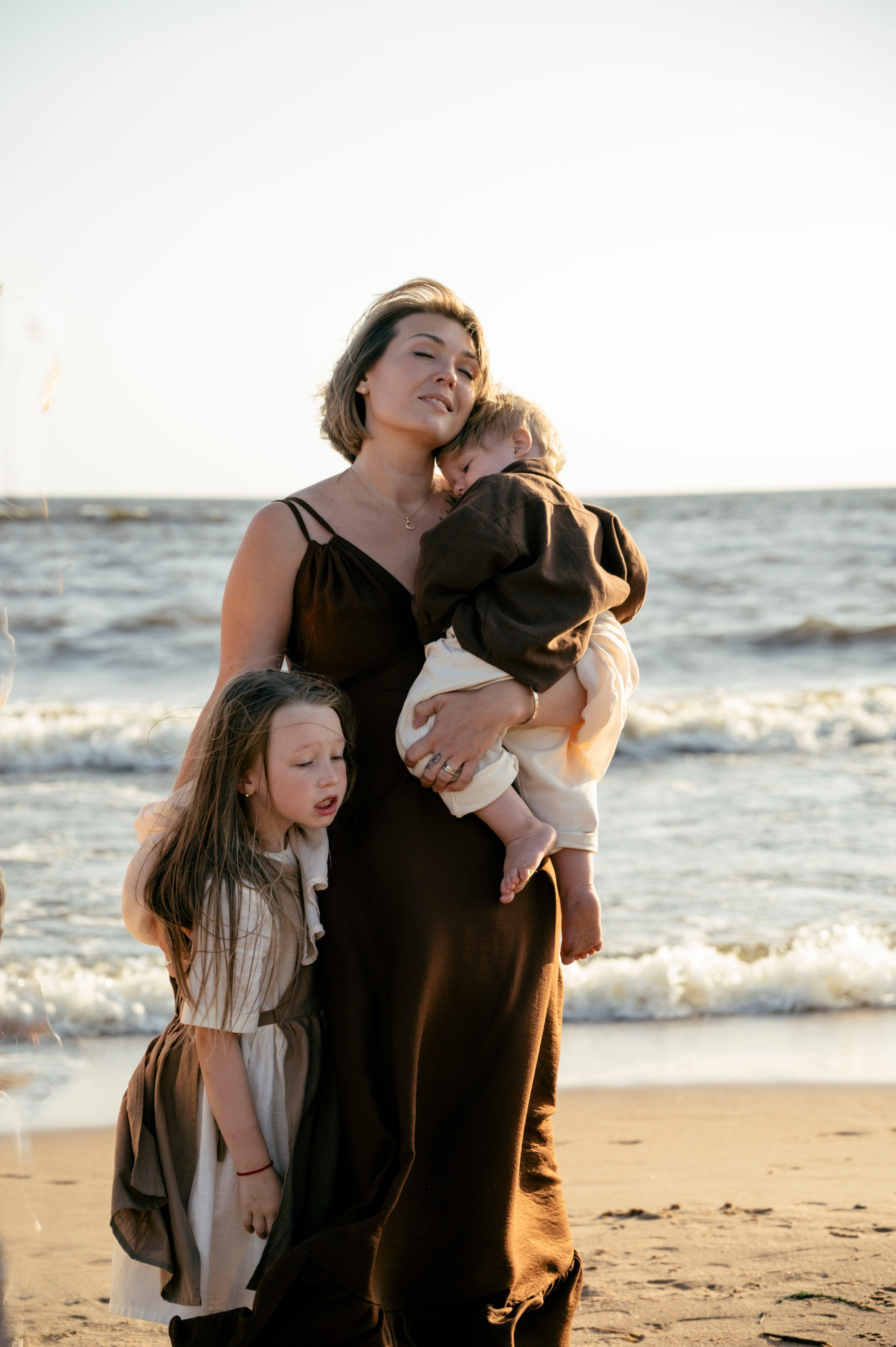 Алина. Профессиональный фотограф беременности в СПБ. Стильные фотосессии беременности в стиле минимализм и классическая фотография