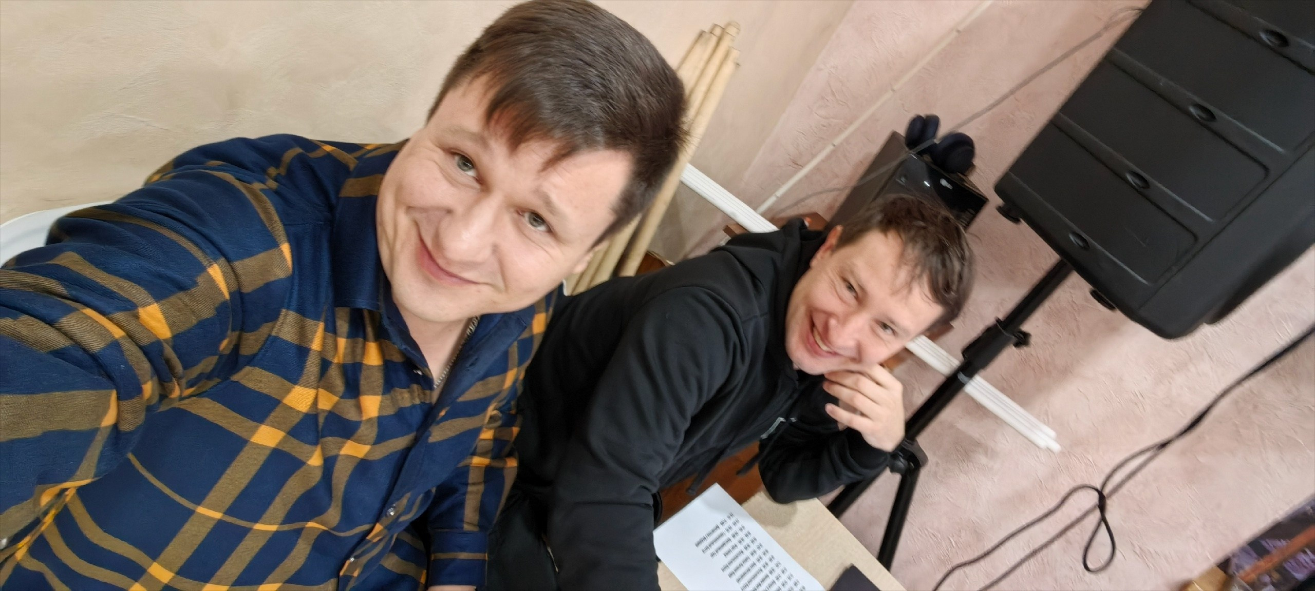 Selfie. Главная