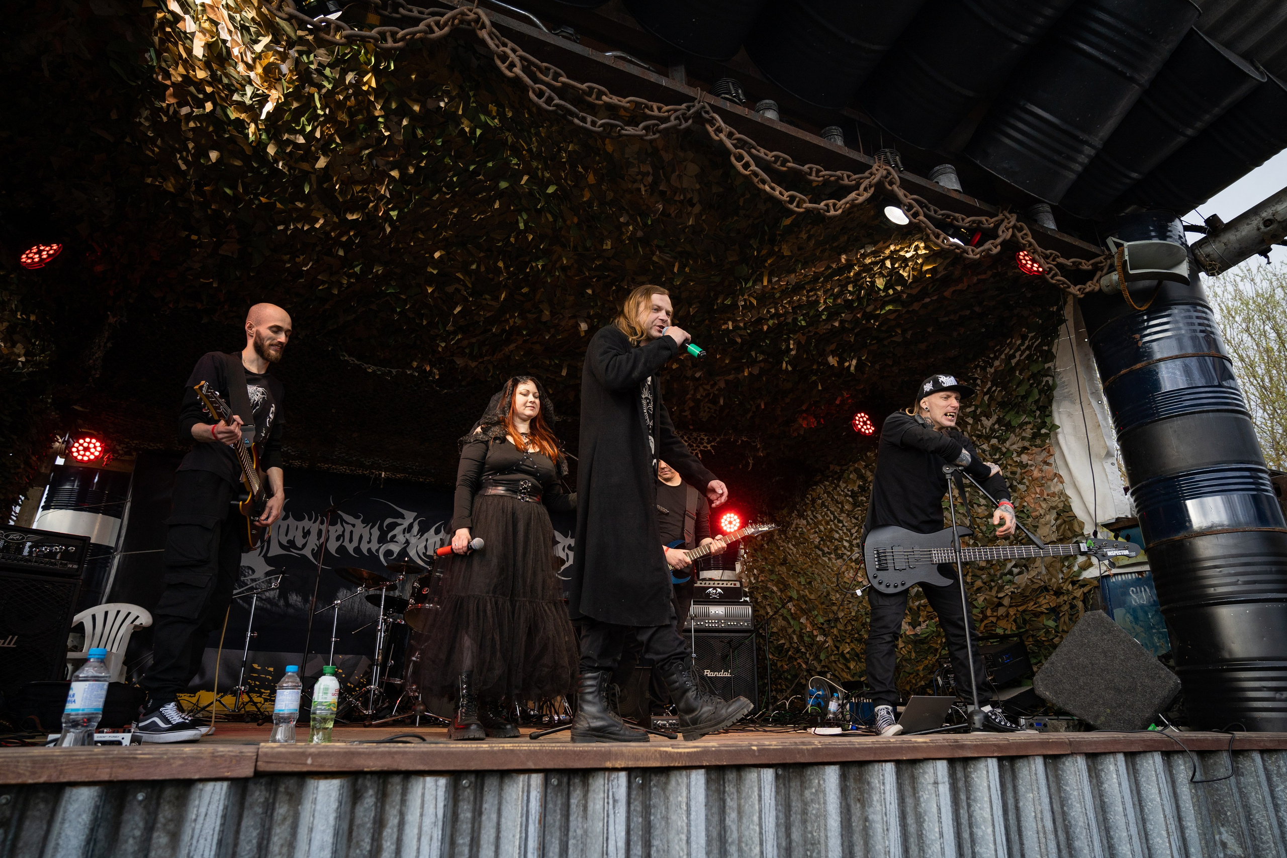 Фестиваль «ПОСРЕДИ КЛАДБИЩ И БОЛОТ»|Архангельск. Концертный и репортажный фотограф в Санкт-Петербурге Слава Пахомов