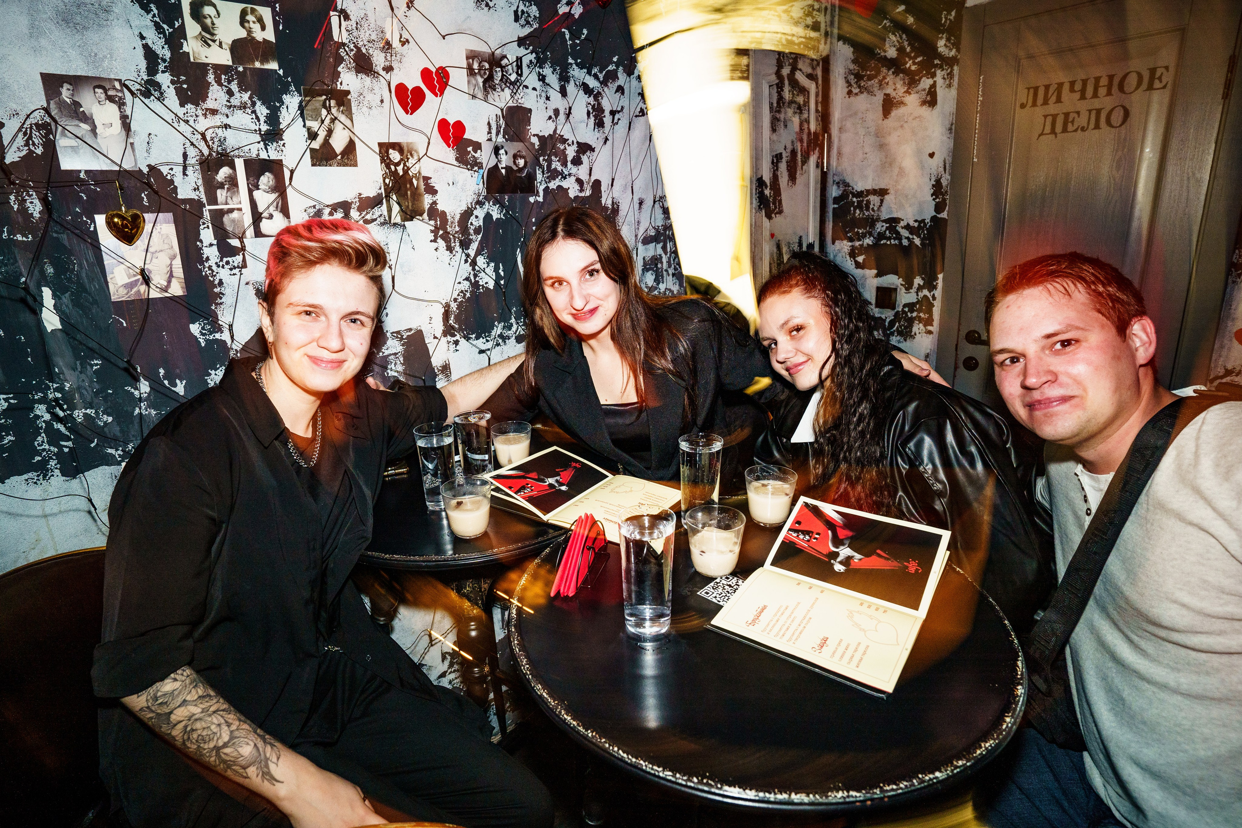 Из Сибири с любовью. Бар разбитых сердец. Концертный и репортажный фотограф в Санкт-Петербурге Слава Пахомов