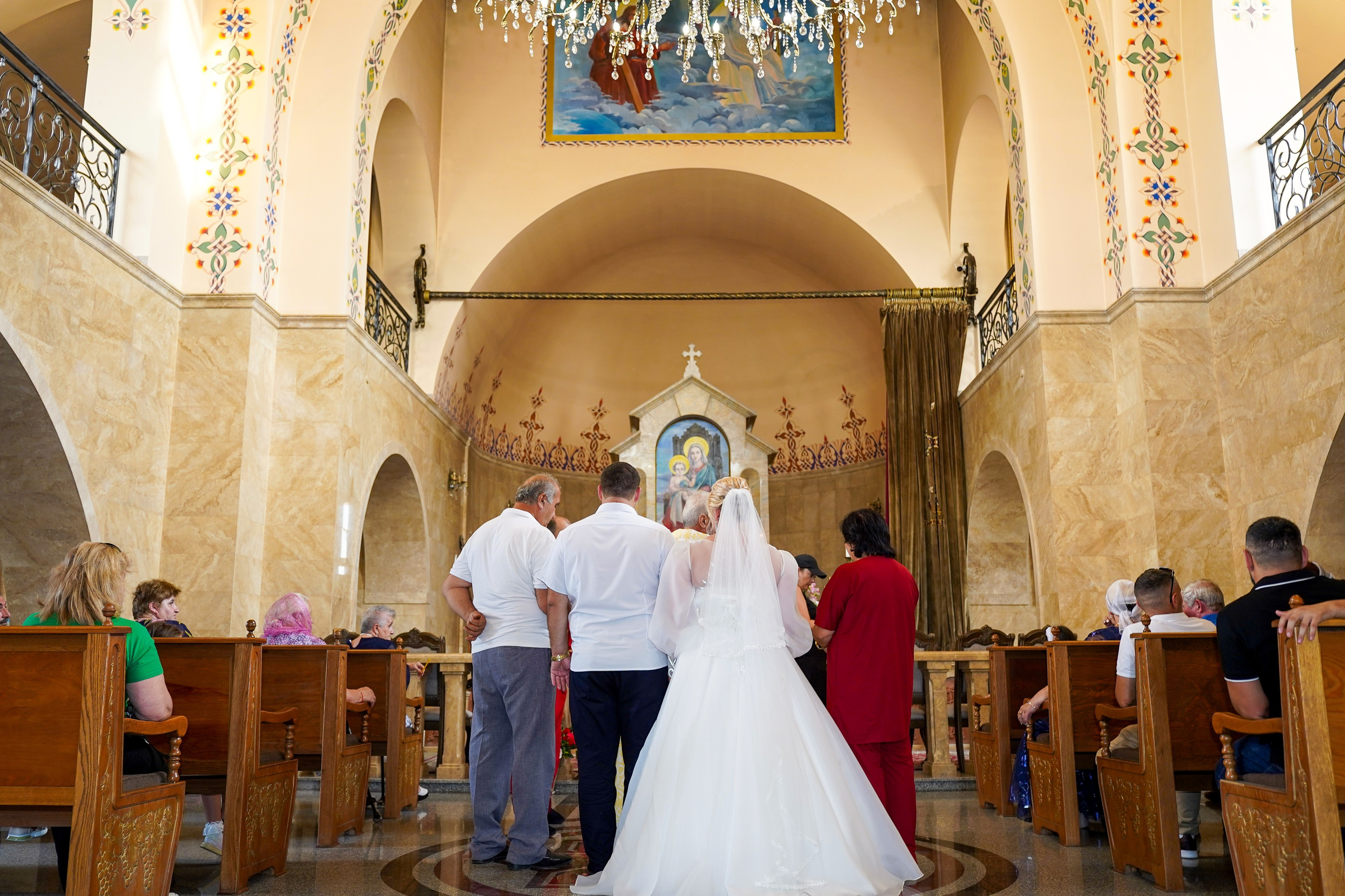 Обряд венчания в Армянской церкви. Фотограф Новороссийск | Геленджик и ЮФО Эльвина Ясинская