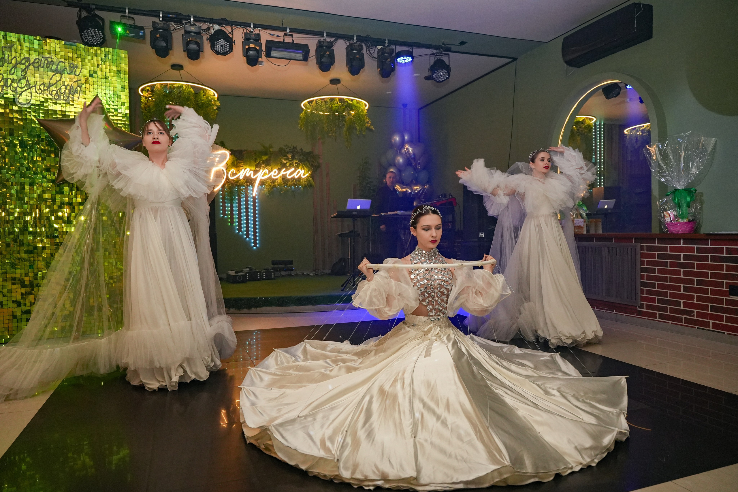 Нам 1 год. Кафе «Встреча». Фотограф Новороссийск | Геленджик и ЮФО Эльвина Ясинская