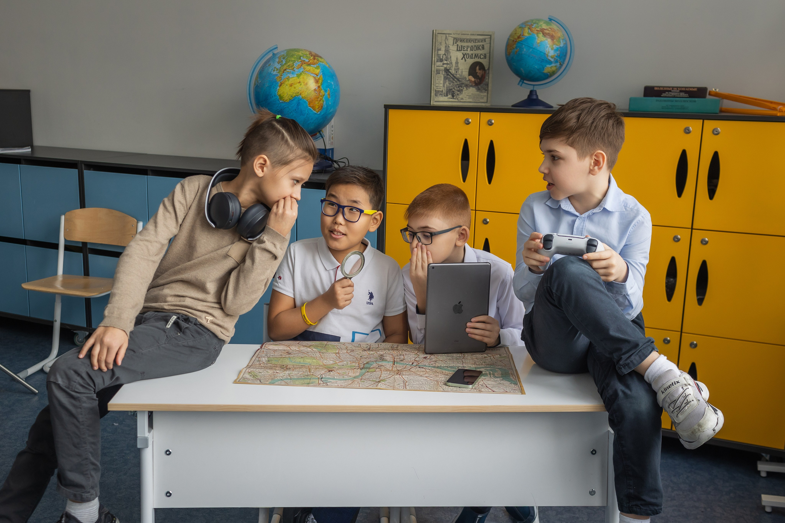 Школа 2070 4 класс. Семейный фотограф в Москве Наталья Чуб, заказать Фотокнигу