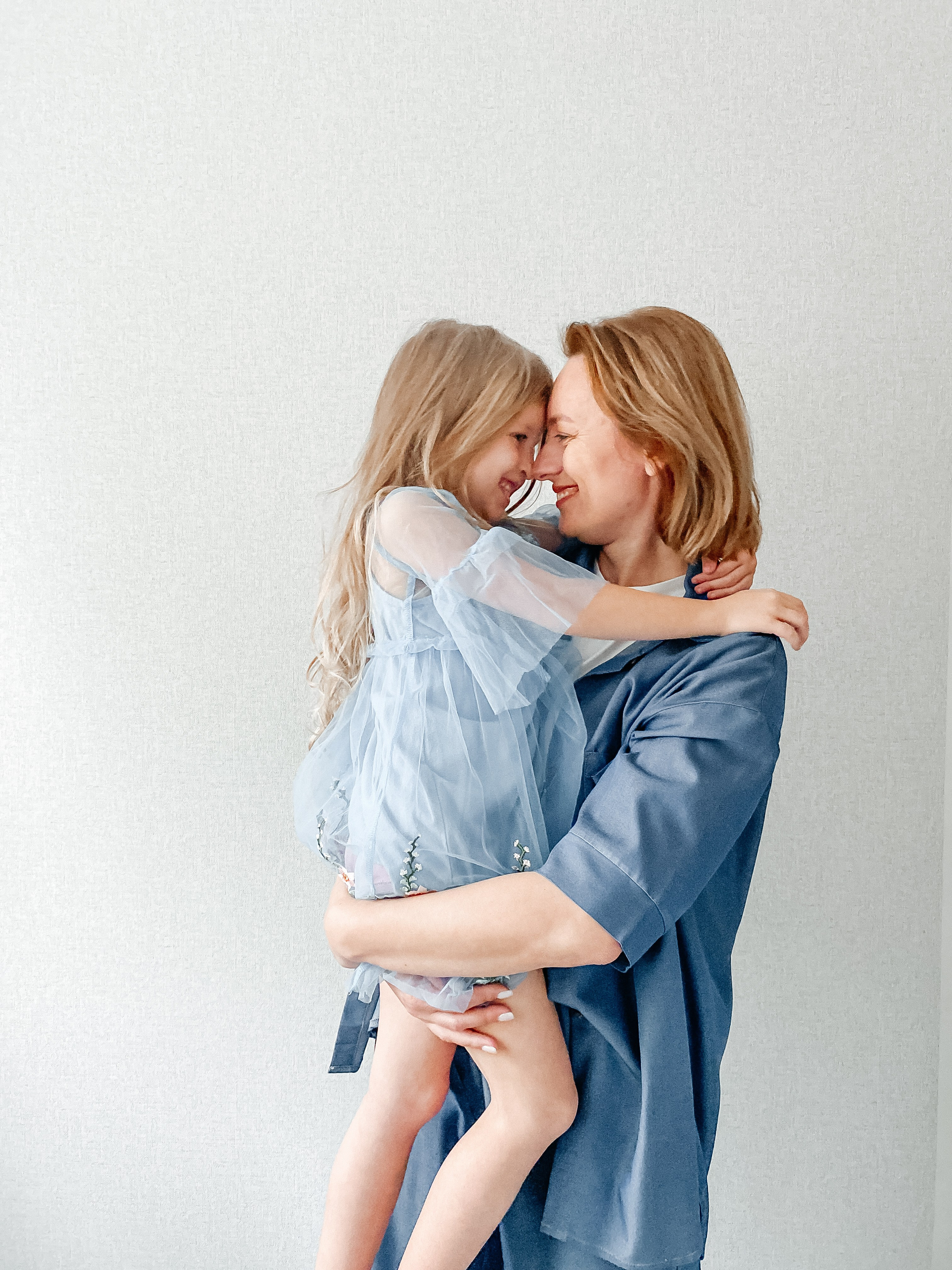 Онлайн. Мамлеева Виктория — Портретный фотограф в Москве. Все виды фото, от индивидуальных до репортажей, от беременности до семейных фотографий