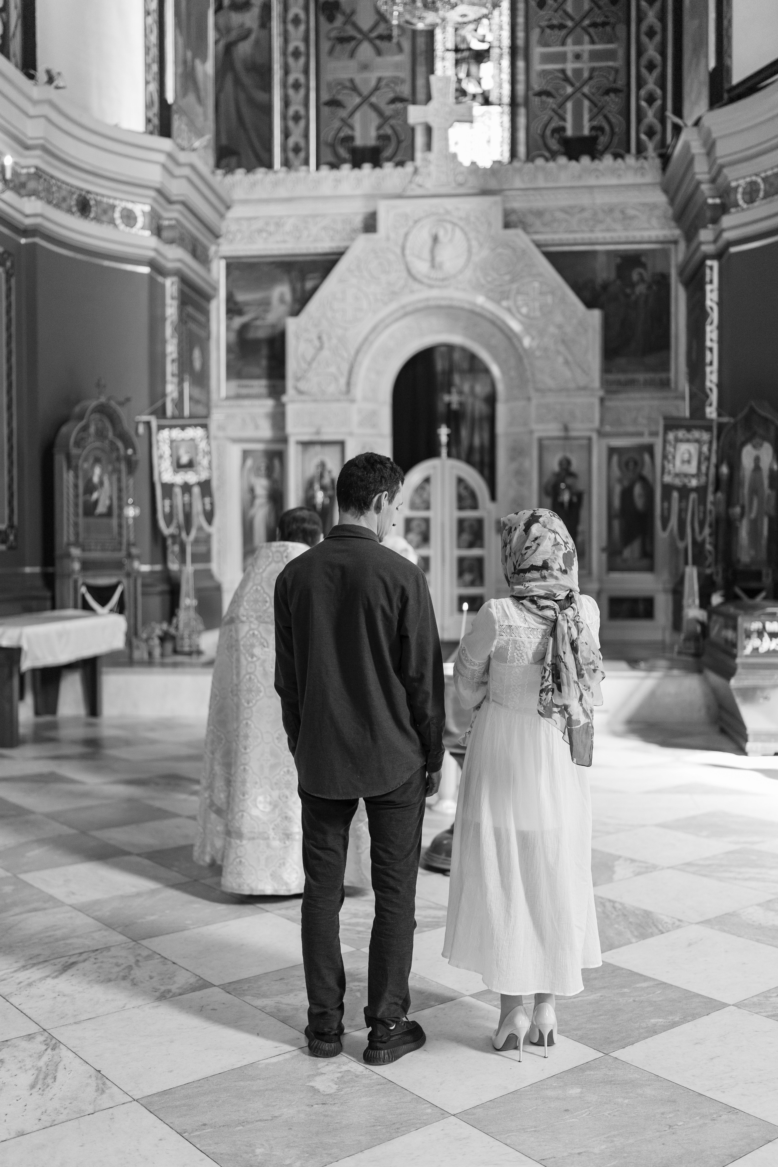 Крещение Миланы в Соборе Вознесения Господня Новочеркасск. Анастасия Безуглова- свадебный фотограф в Таганроге