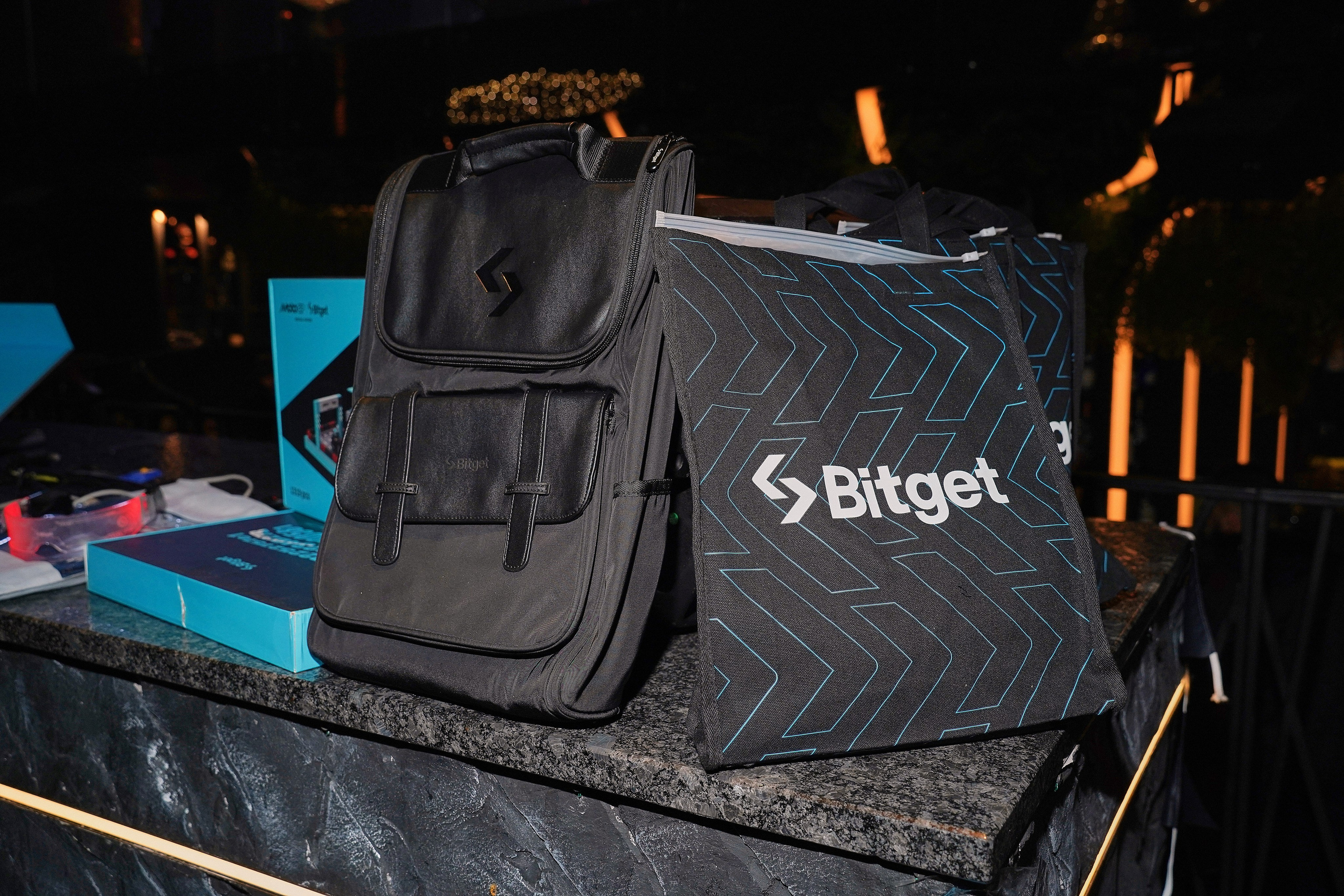 Bitget. Фотограф