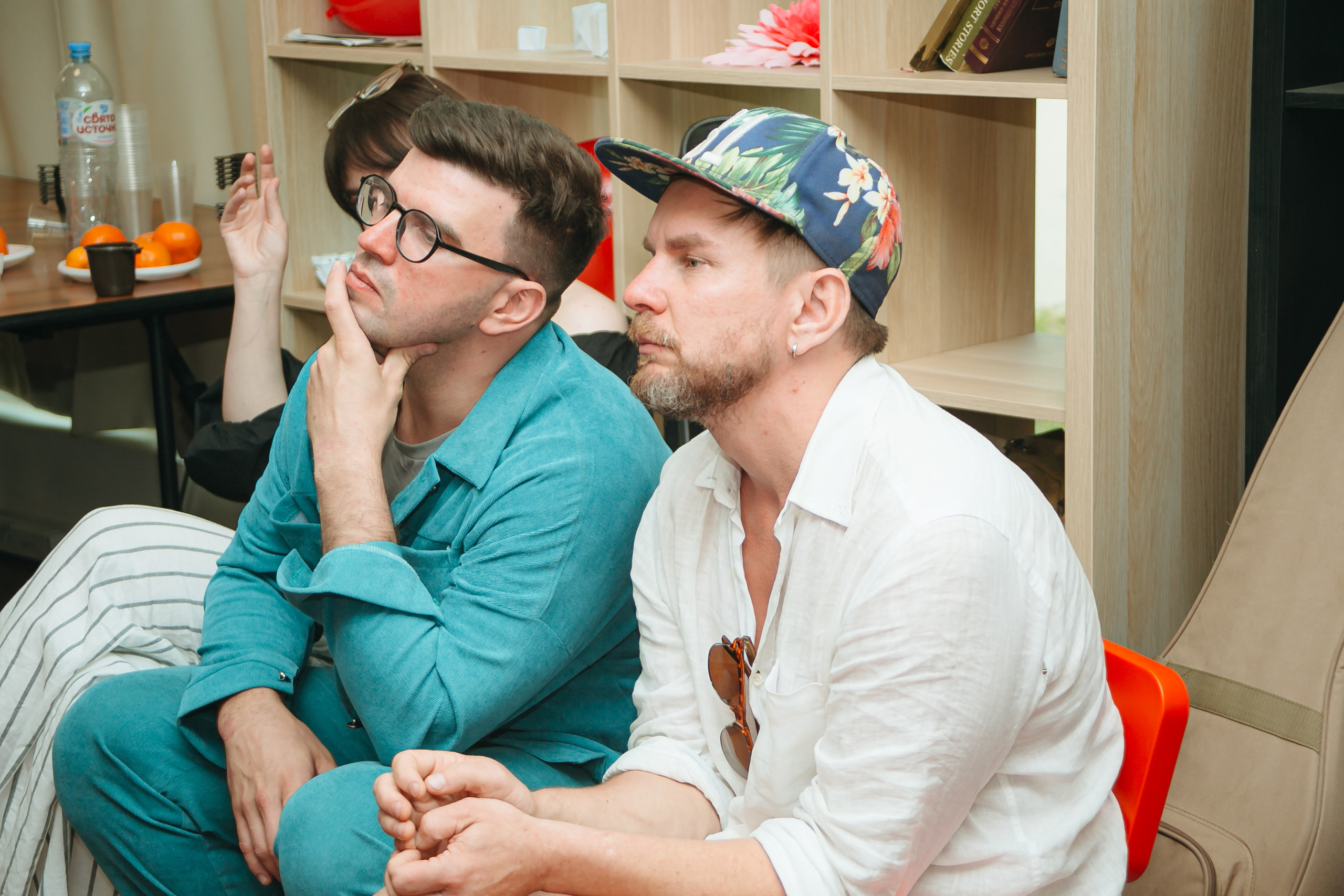 Репортажная съемка квартирника. Бренд‑фотограф в Москве | Rina _Sphoto — личный и бизнес‑контент