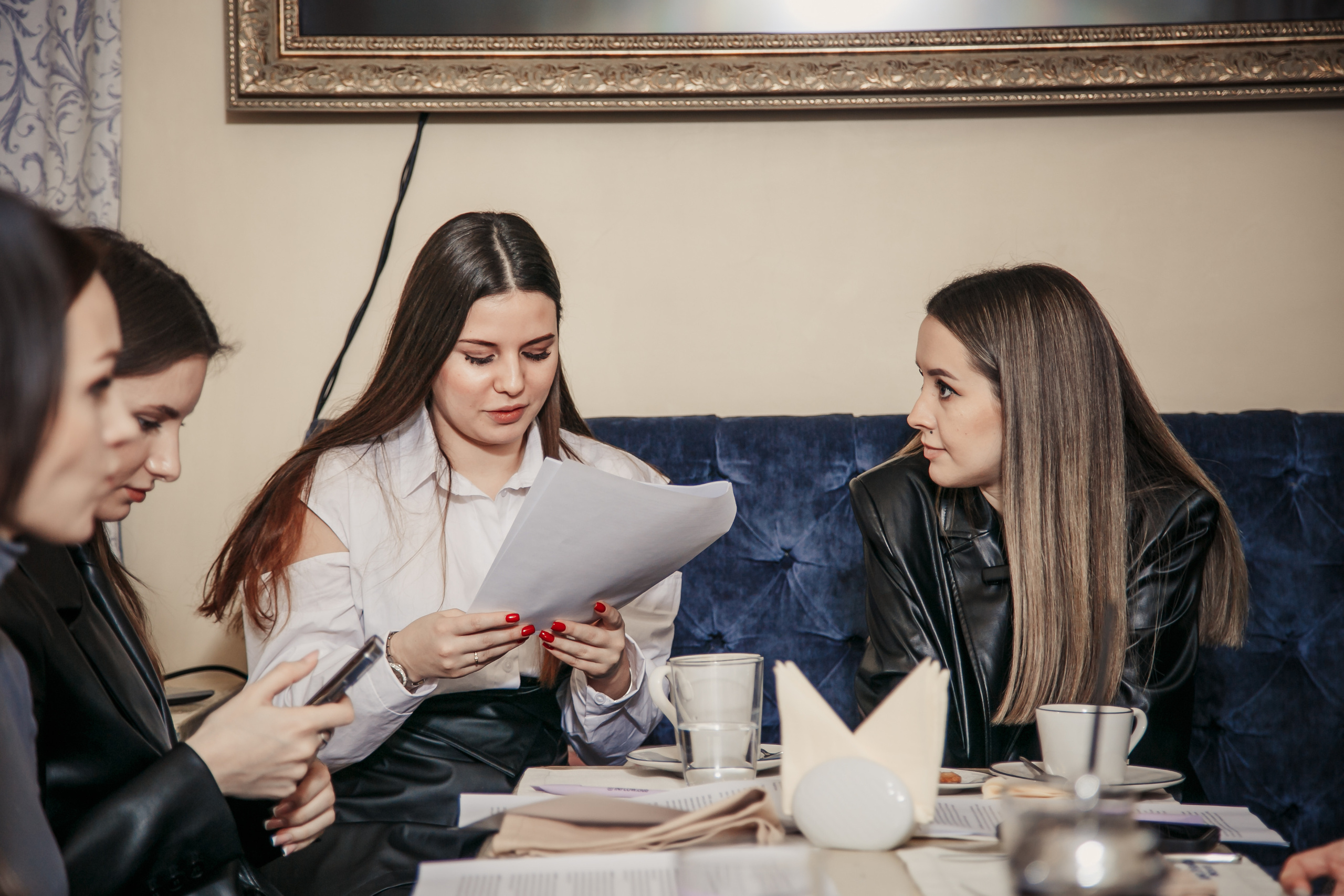 Бранч «Теневые стороны личности как ваша точка роста» 💥Сообщество INFLOW. Бренд‑фотограф в Москве | Rina _Sphoto — личный и бизнес‑контент