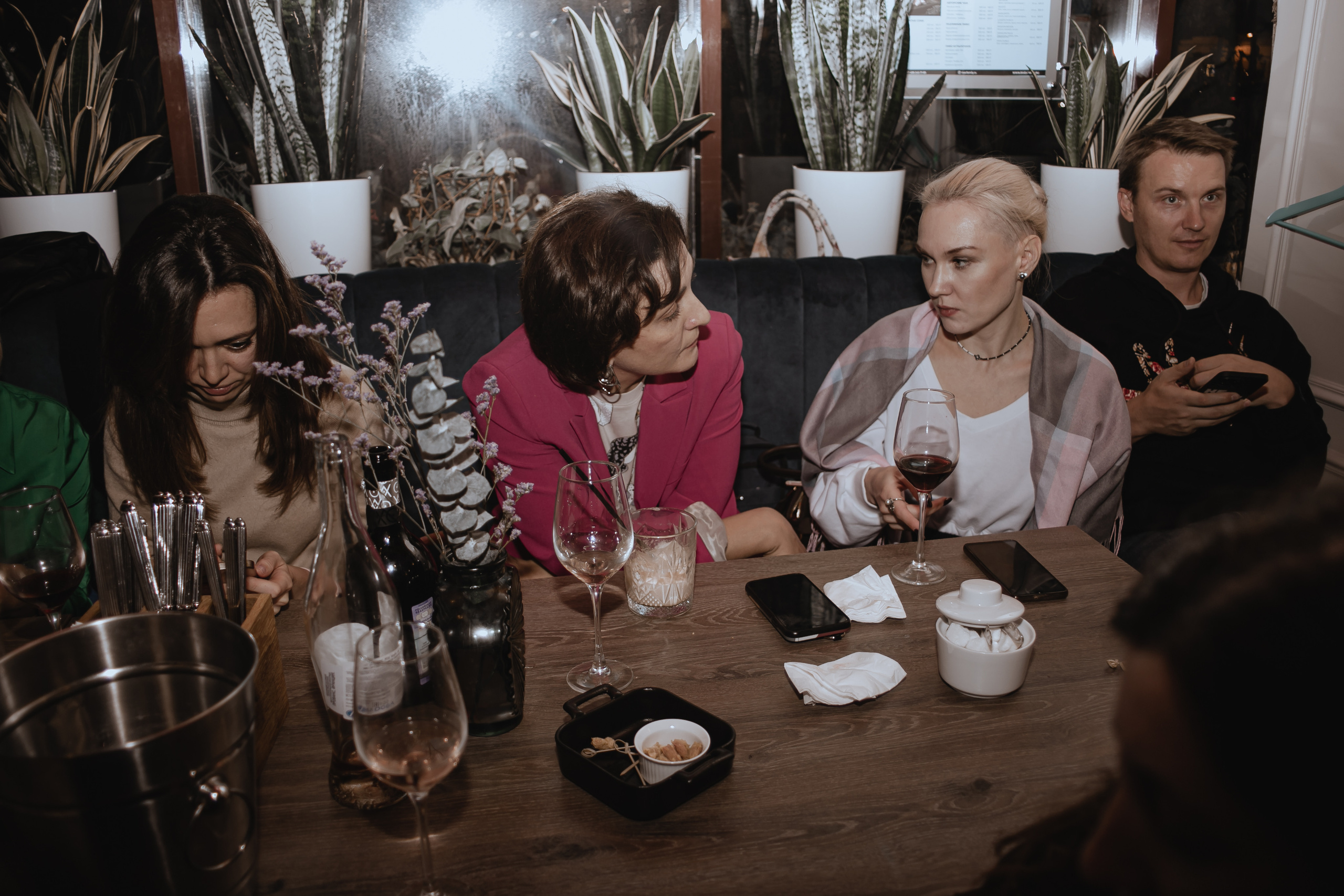 Винная дегустация. Бренд‑фотограф в Москве | Rina _Sphoto — личный и бизнес‑контент