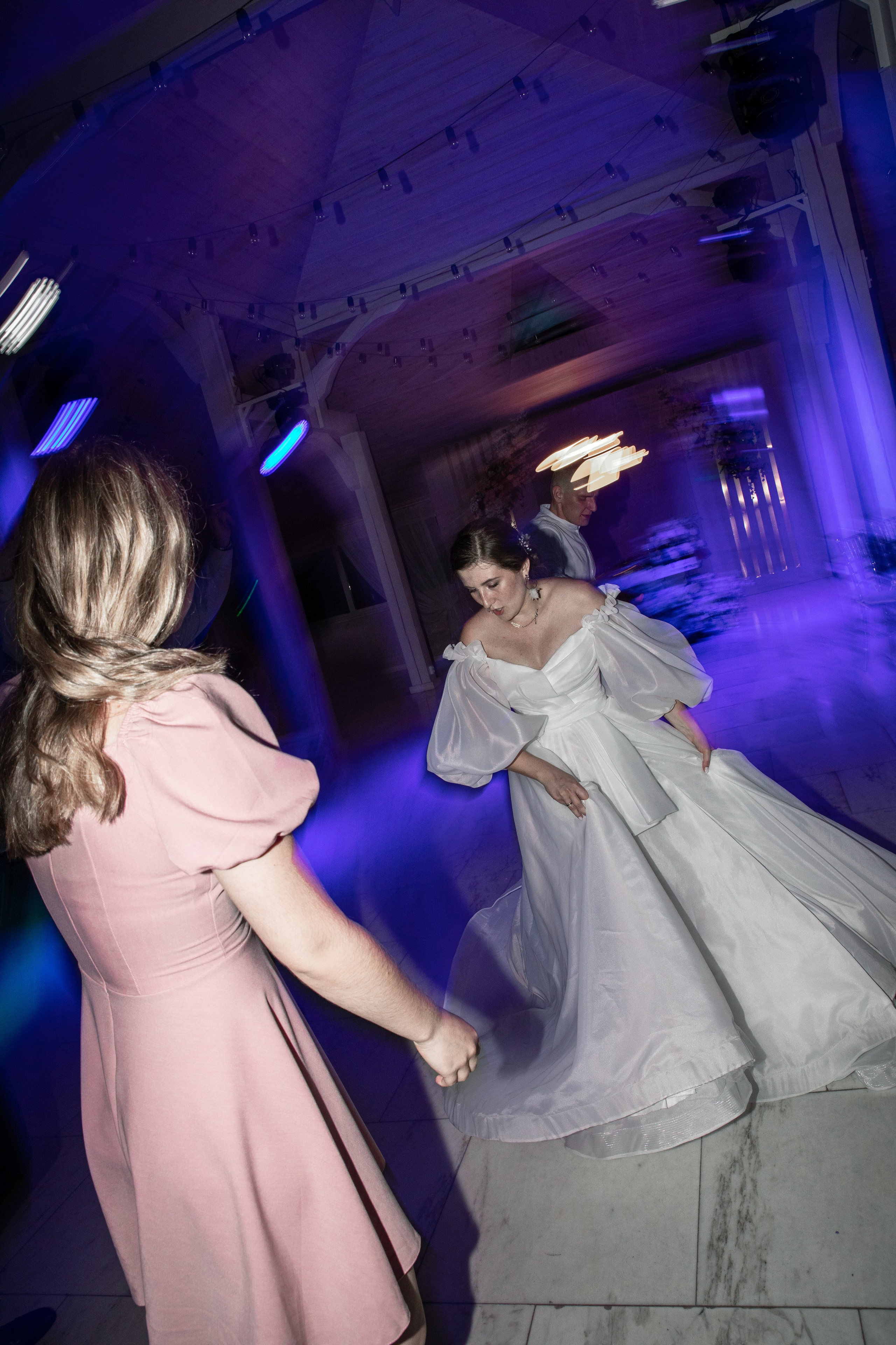 Стильная свадебная фотосессия Москва | Свадебный фотограф. Фотограф брендов и бизнеса в Москве Алексей Сентюрин