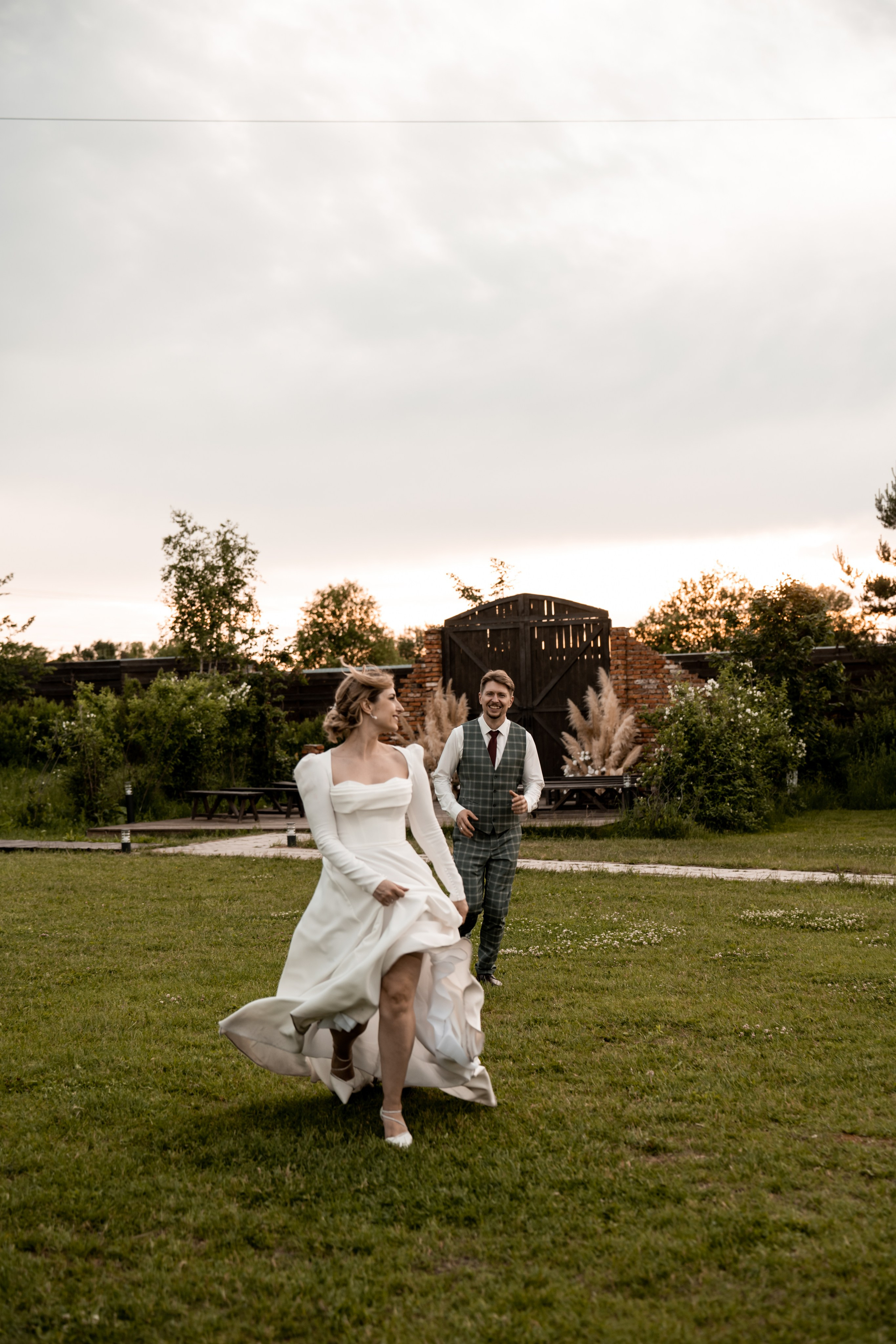 2024. Саша и Ксюша. Свадебный и семейный фотограф в Москве и Европе Евгения Амелина