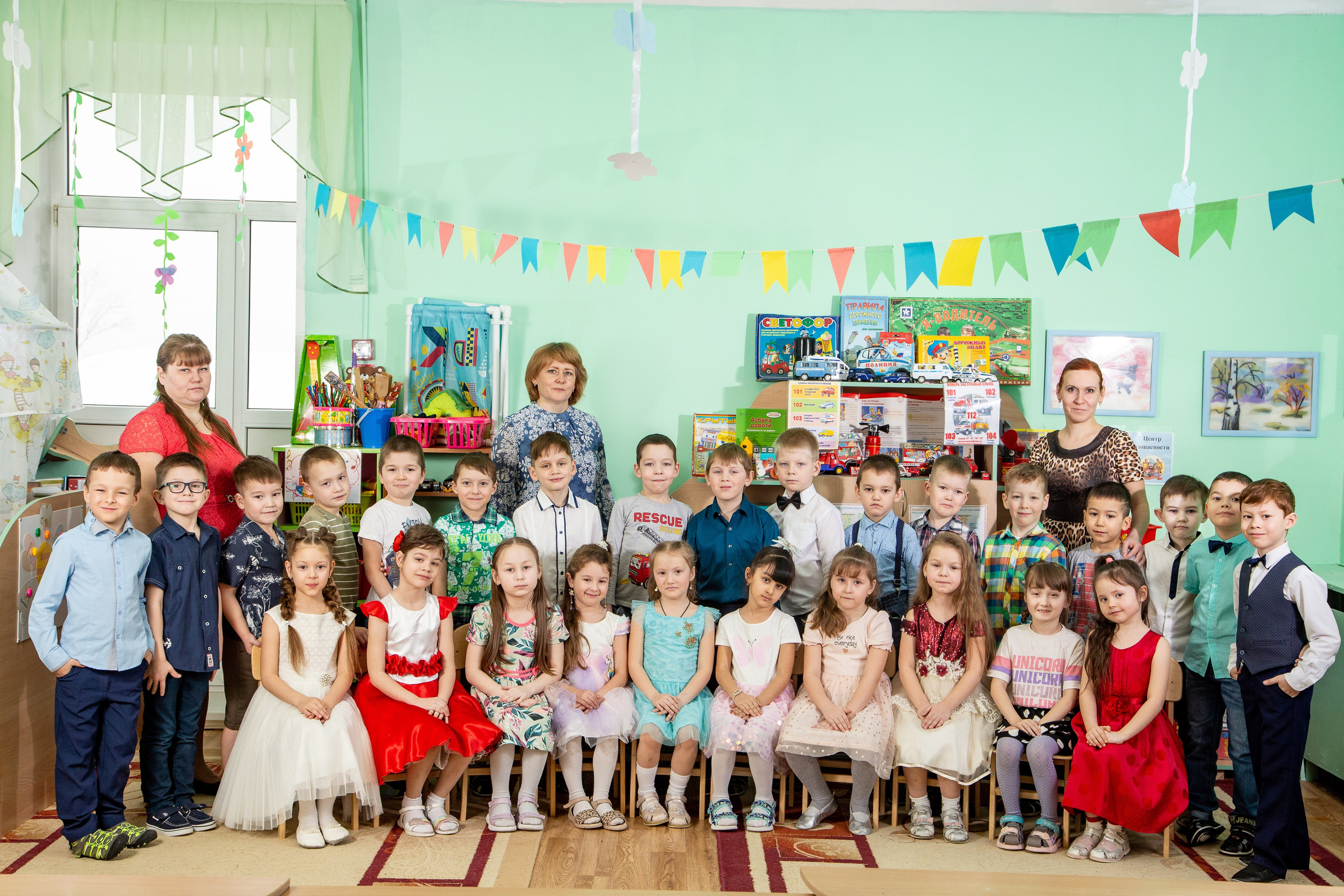 Детский сад. ШКОЛЬНЫЙ И ДЕТСКИЙ ФОТОГРАФ В ИЖЕВСКЕ ОКСАНА ПЕРЕВОЗЧИКОВА, ВЫПУСКНЫЕ АЛЬБОМЫ