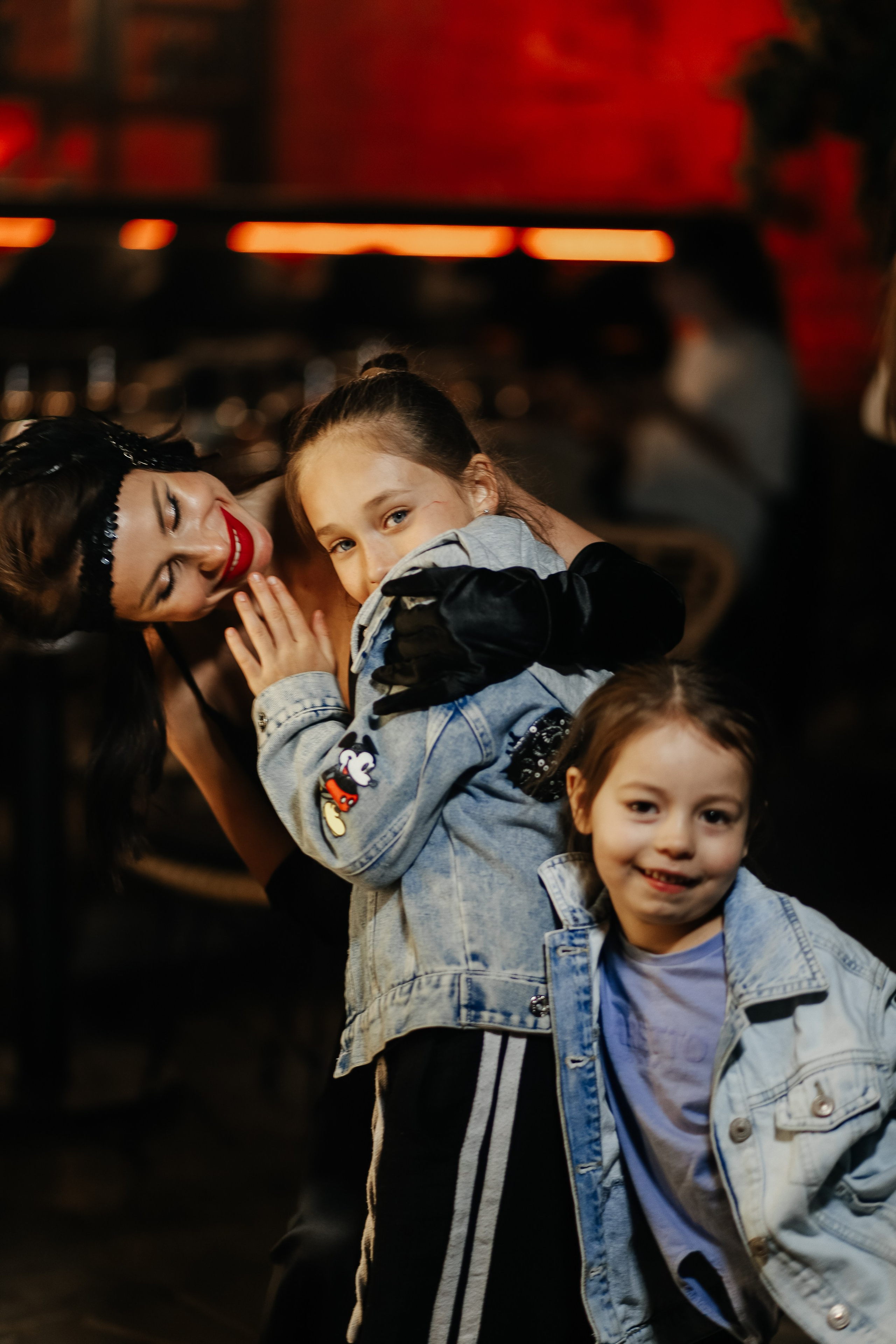 25.Диана и гости