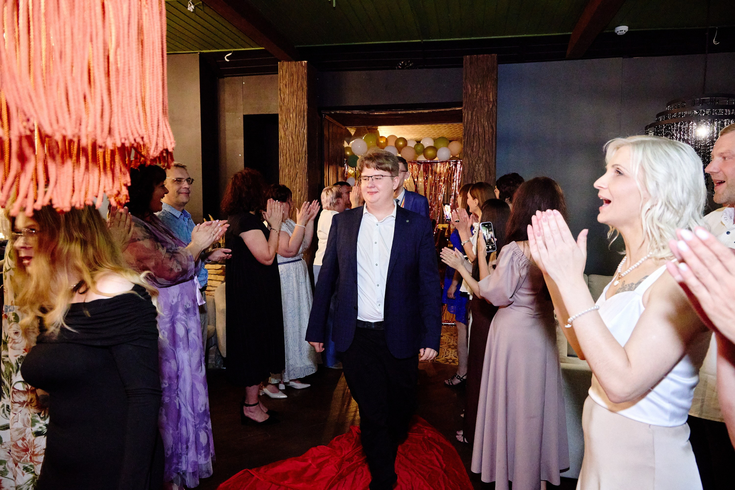 Выпускной 35 Сош. Фотограф Выпускные альбомы Таганрог Сергей Коробченко